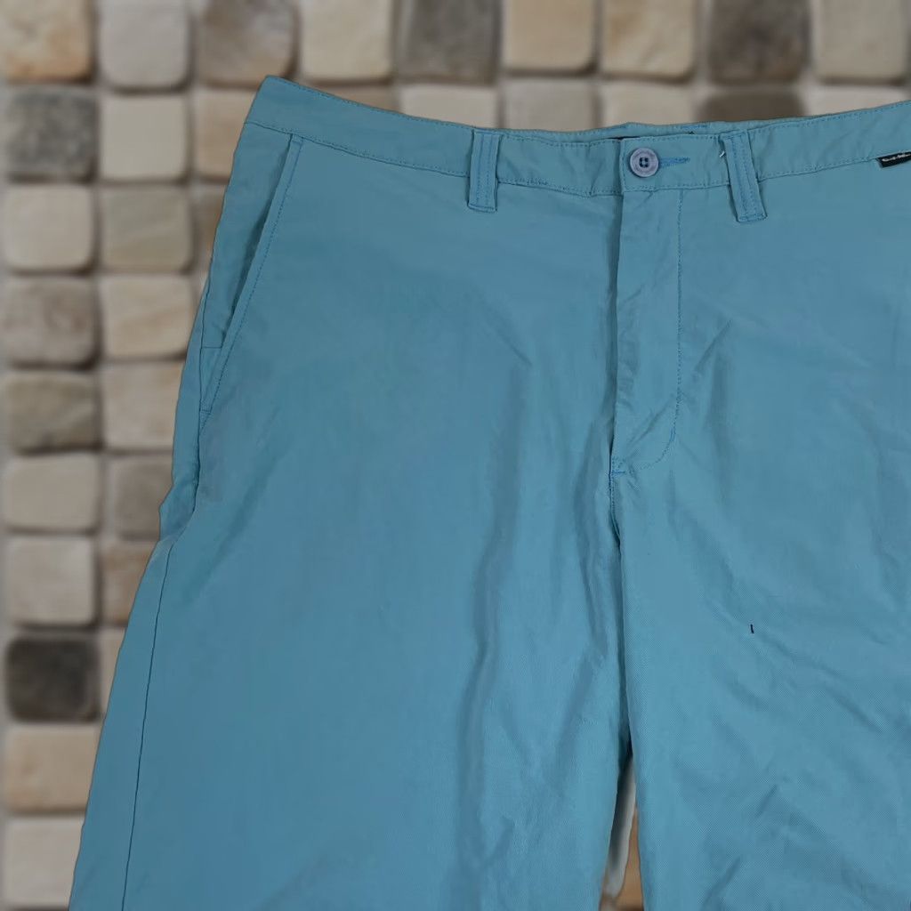 TravisMathew Travis Mathew Shorts Mens 38 x 11 Blue Golfer Chino Flat Front Golfing Outdoors Size US 38 / EU 54 - 1 Thumbnail