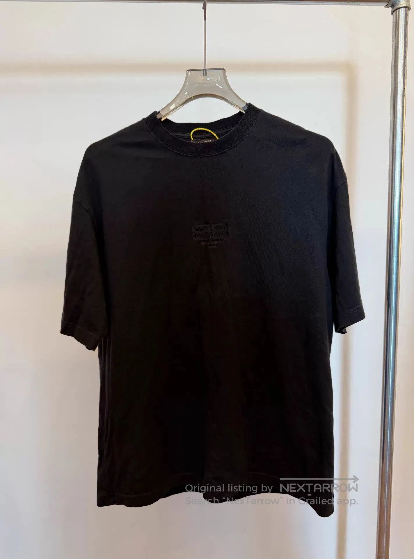 Balenciaga Black Short-Sleeve T-Shirt with Embroidered Detail. Size US XS / EU 42 / 0 - 1 Thumbnail