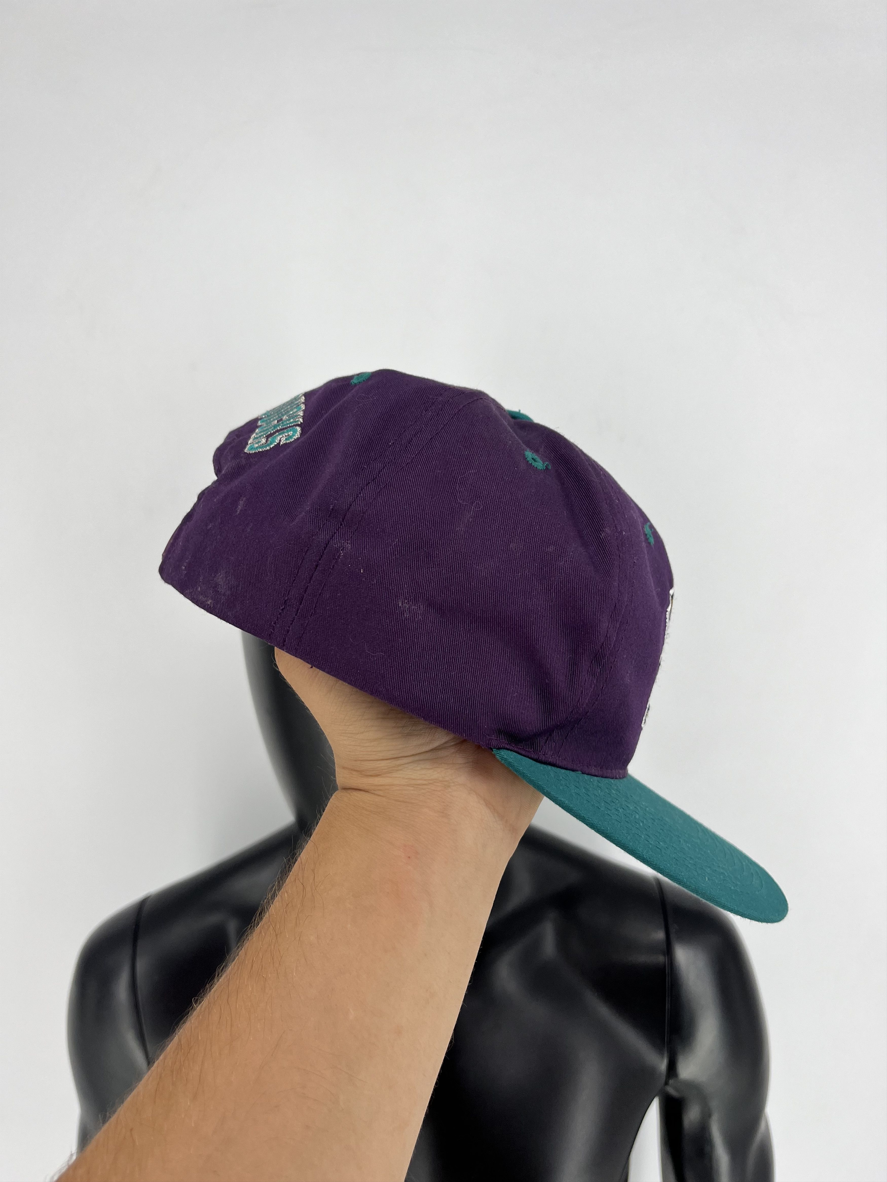NHL Vintage Y2K NHL Hockey Embroidery logo Vintage Cap Size ONE SIZE - 4 Thumbnail