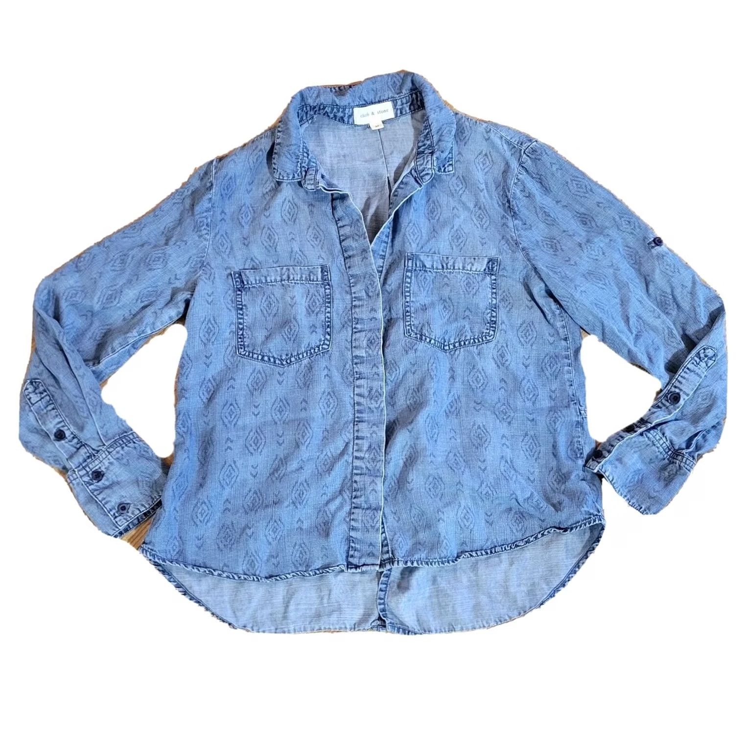Denime Cloth & Stone Top Shirt Womens Medium Blue Chambray Southwest Aztec Casual Shirt Womens M Blue Southwestern Pattern Button Front Blouse Size M / US 6-8 / IT 42-44 - 2 Thumbnail