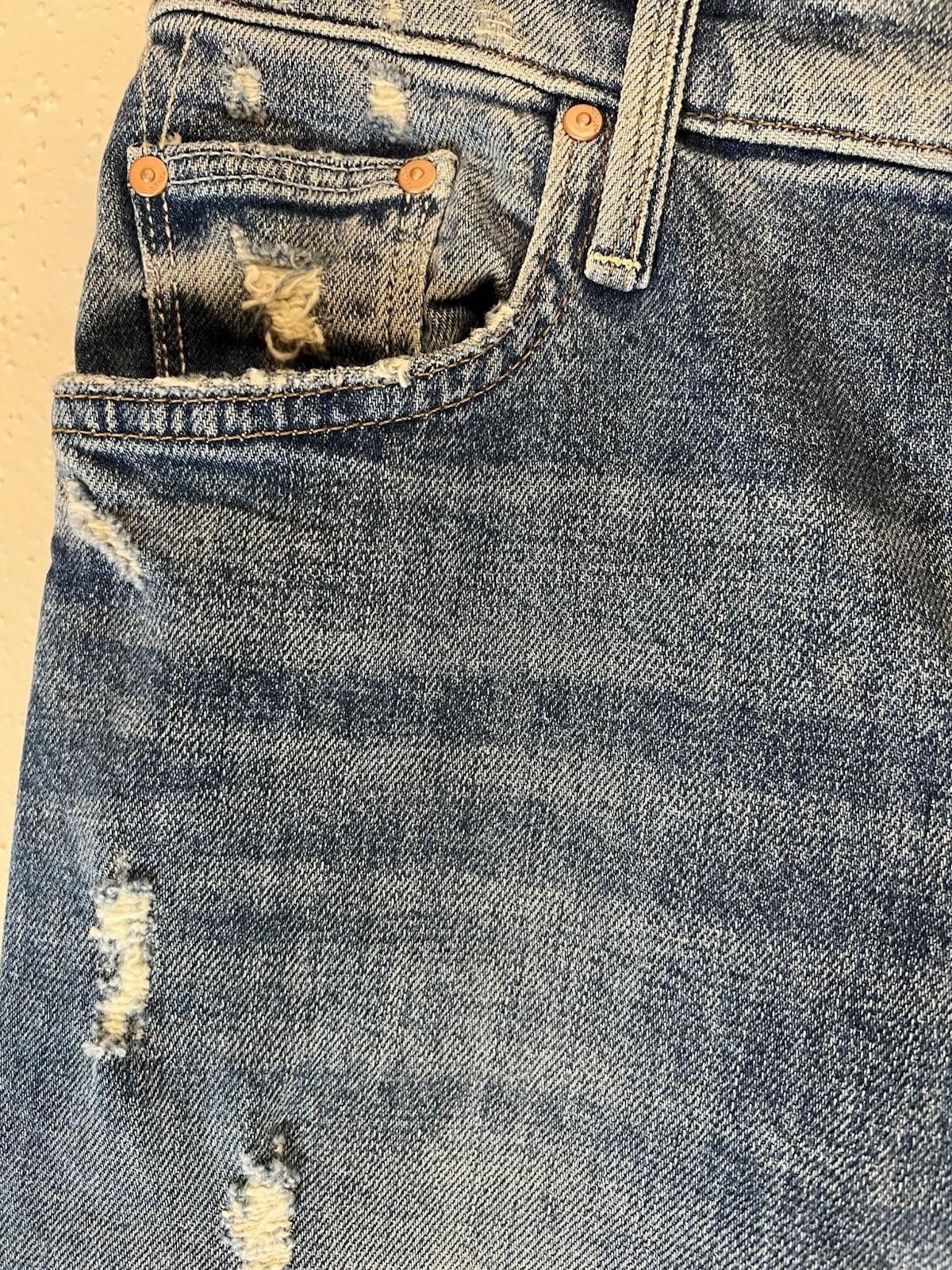 Indian Motorcycle MOTHER Superior The Rambler Ankle Distressed Jeans Size 28 Size 28" / US 6 / IT 42 - 4 Thumbnail