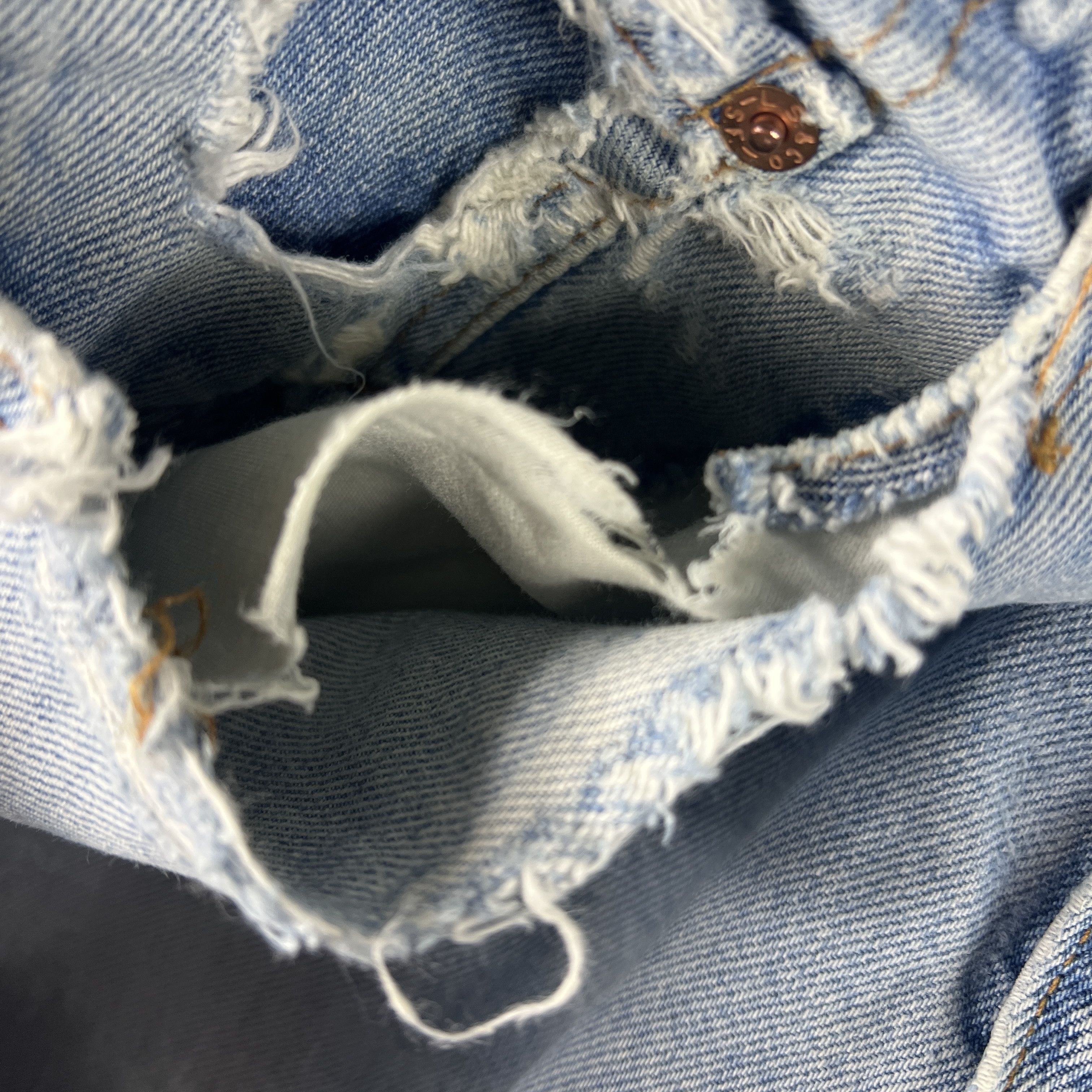 Levi's × Vintage Y2K Levi's Jeans 505 Straight Blue Faded Grunge Cotton Denim Size US 33 - 2 Thumbnail