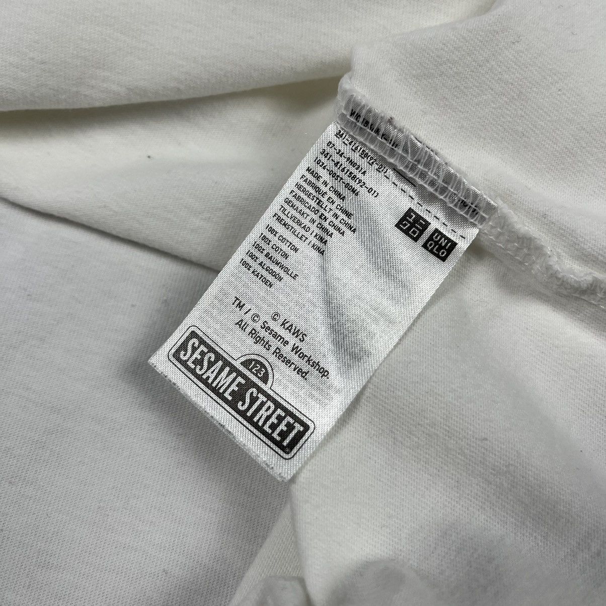 Kaws × Uniqlo Kaws x Uniqlo Sesame Street big logo y2k pocket tee Size US XS / EU 42 / 0 - 6 Thumbnail