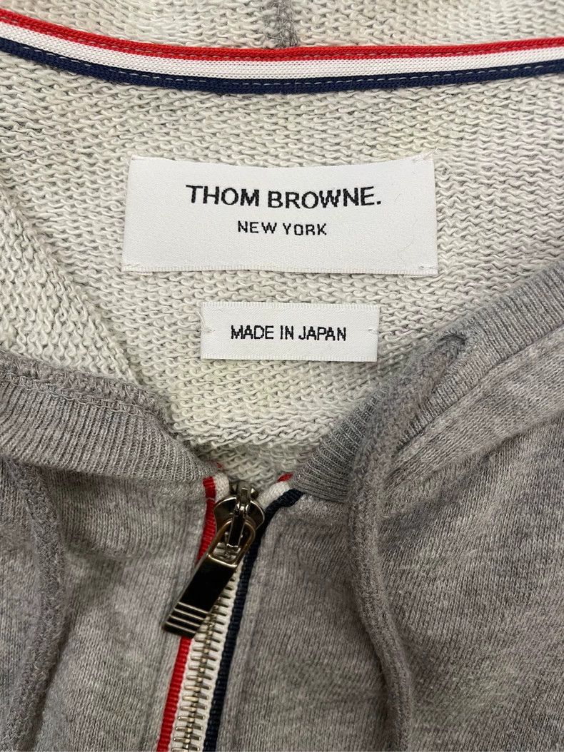 Thom Browne Thom browne Gray four-striped zipper jacket 2504-Nextarrow Size US S / EU 44-46 / 1 - 6 Thumbnail
