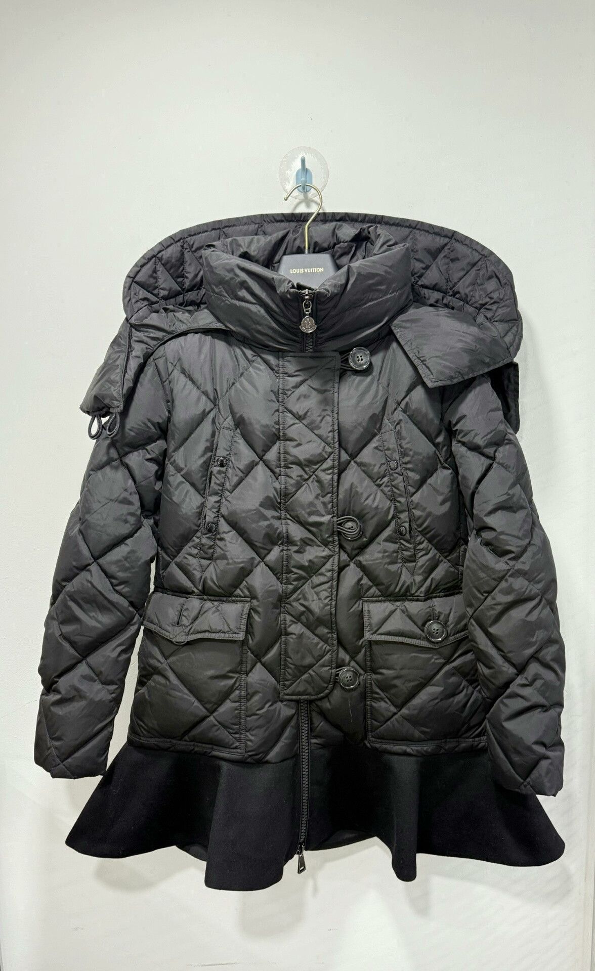 Moncler Moncler Hooded Ruffle Hem Down Jacket Size S / US 4 / IT 40 - 1 Thumbnail