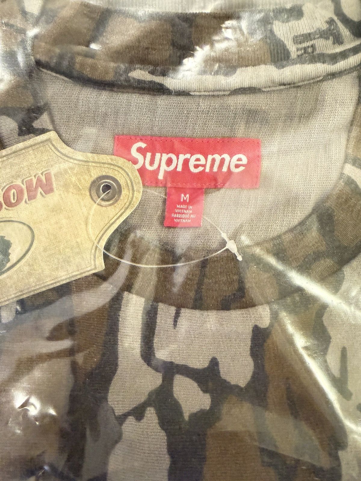 Supreme Supreme Mossy Oak Trebark Camo Pocket T Shirt sz M BRAND NEW Size US M / EU 48-50 / 2 - 3 Thumbnail