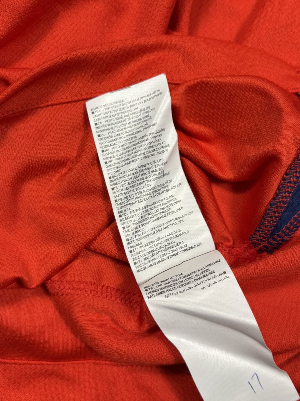 Nike Nike England 2022/23 Away Jersey — Vibrant Crimson Size US S / EU 44-46 / 1 - 8 Thumbnail