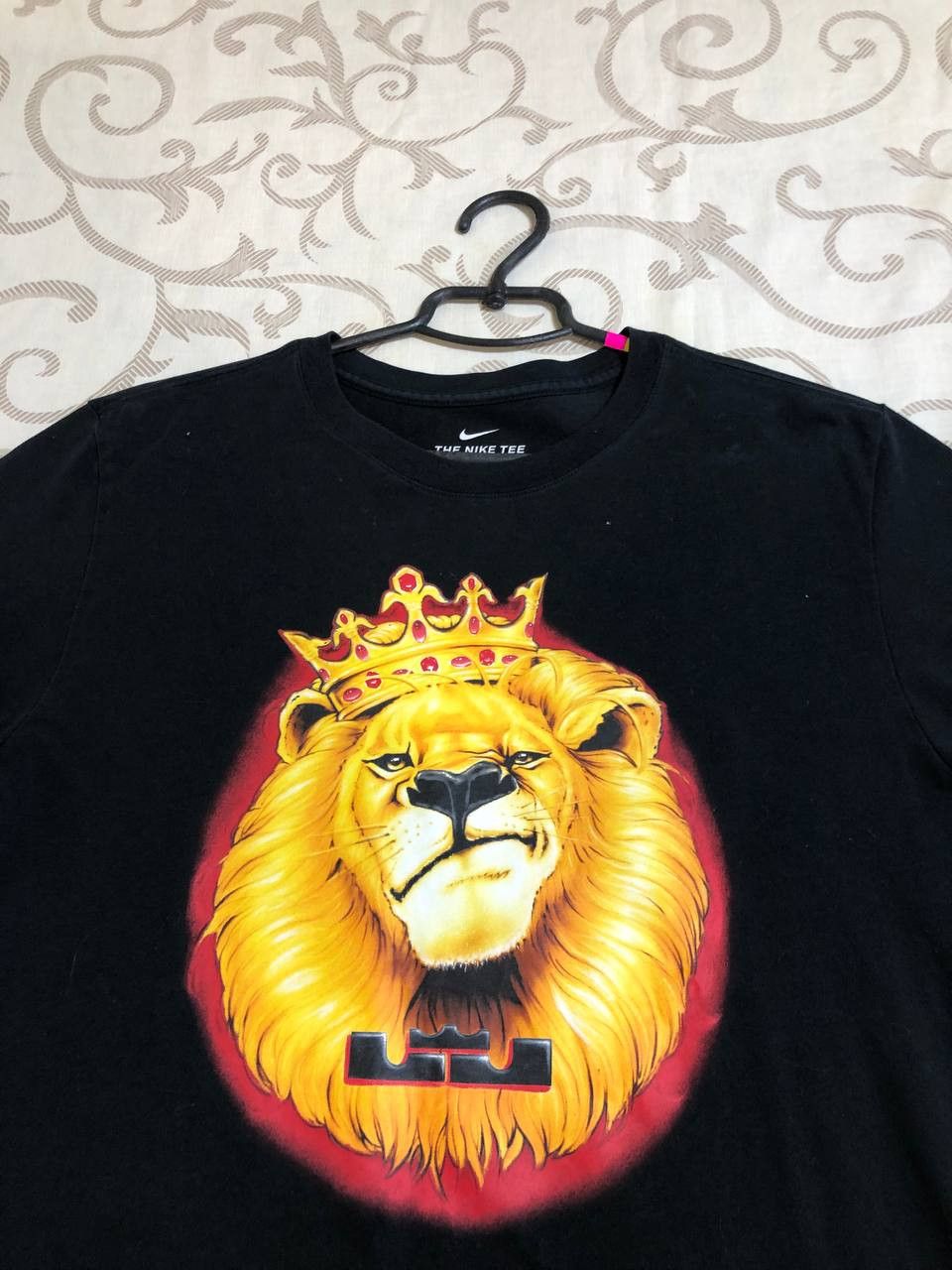 Nike Vintage 90s Nike Big Centre Logo T Shirt streetwear Size US M / EU 48-50 / 2 - 7 Thumbnail