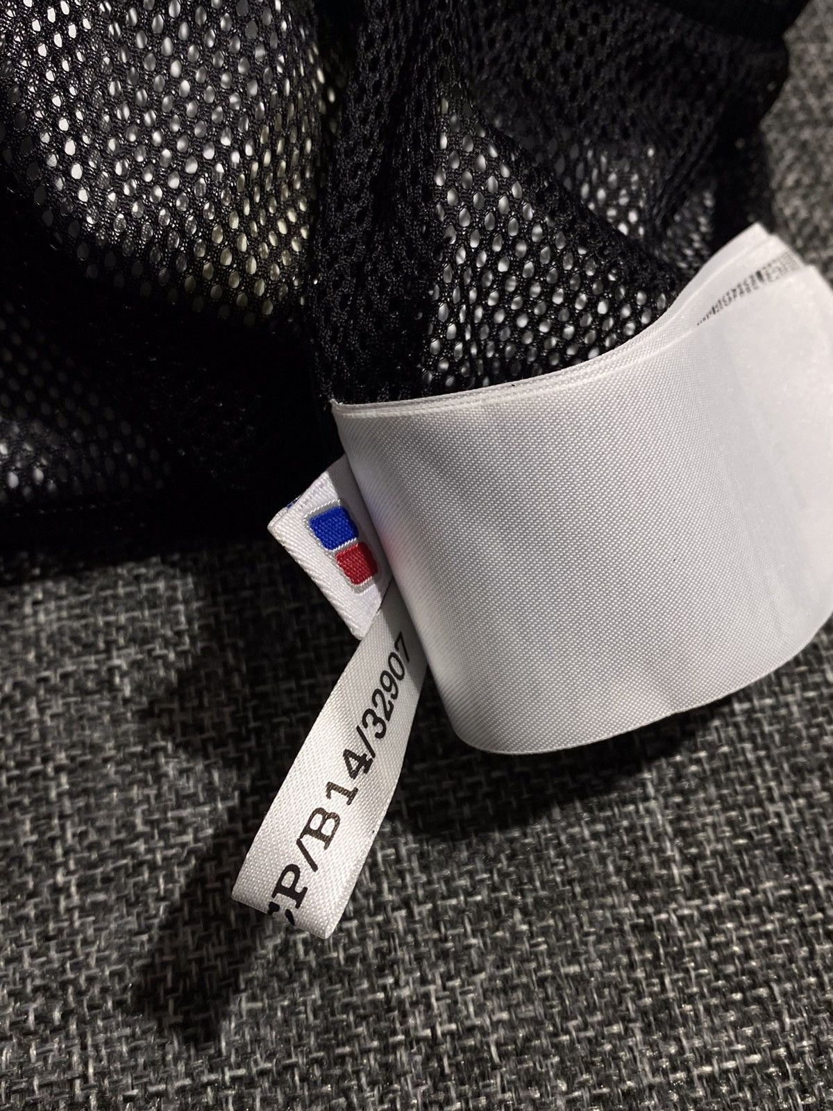 Berghaus Berghaus hype y2k gorpcore streetwear pants Size US 38 / EU 54 - 15 Thumbnail