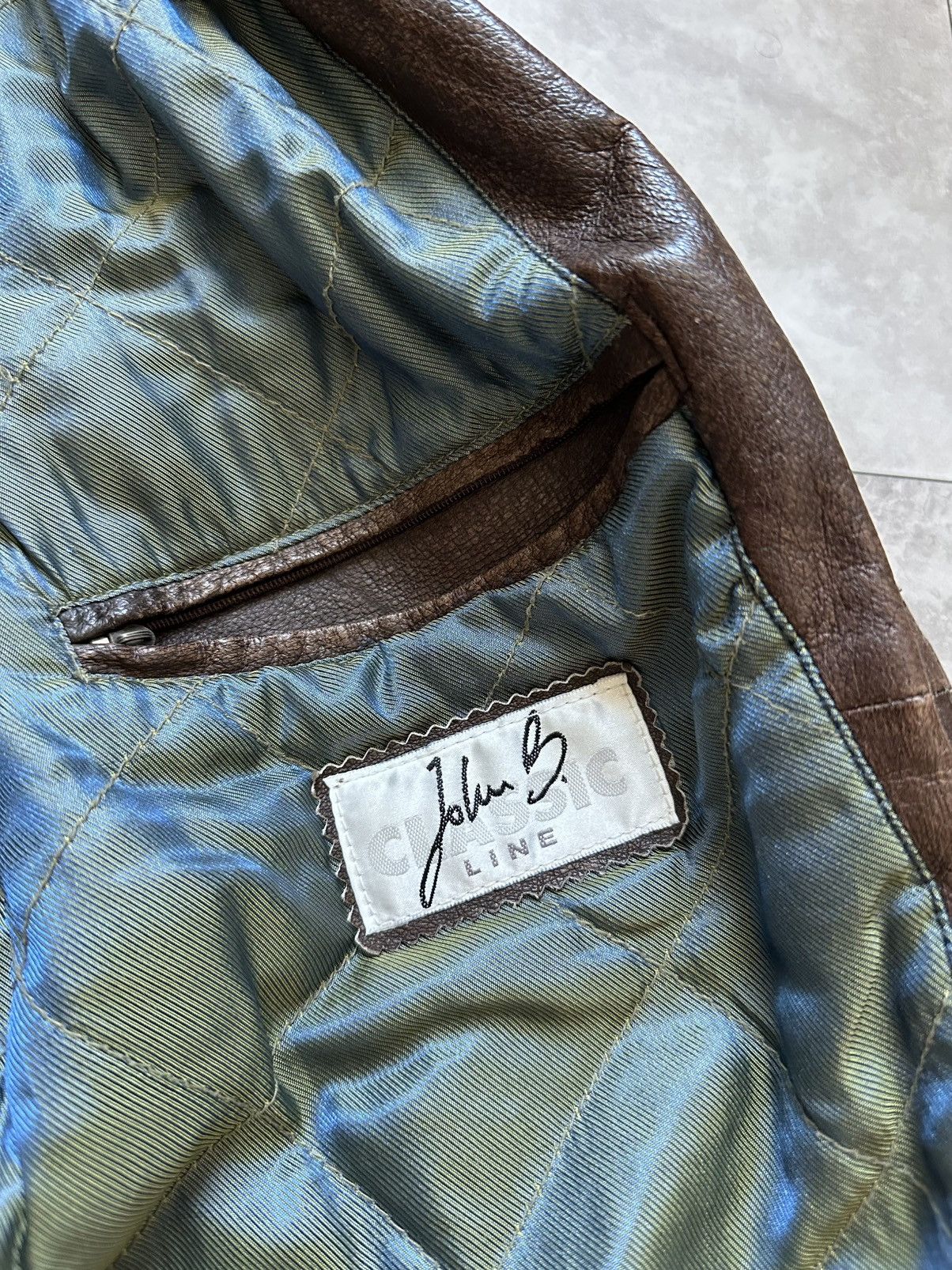 Genuine Leather × Vintage Vintage Brown Leather Bomber Avant Garde Transformer Jacket Size US L / EU 52-54 / 3 - 13 Thumbnail