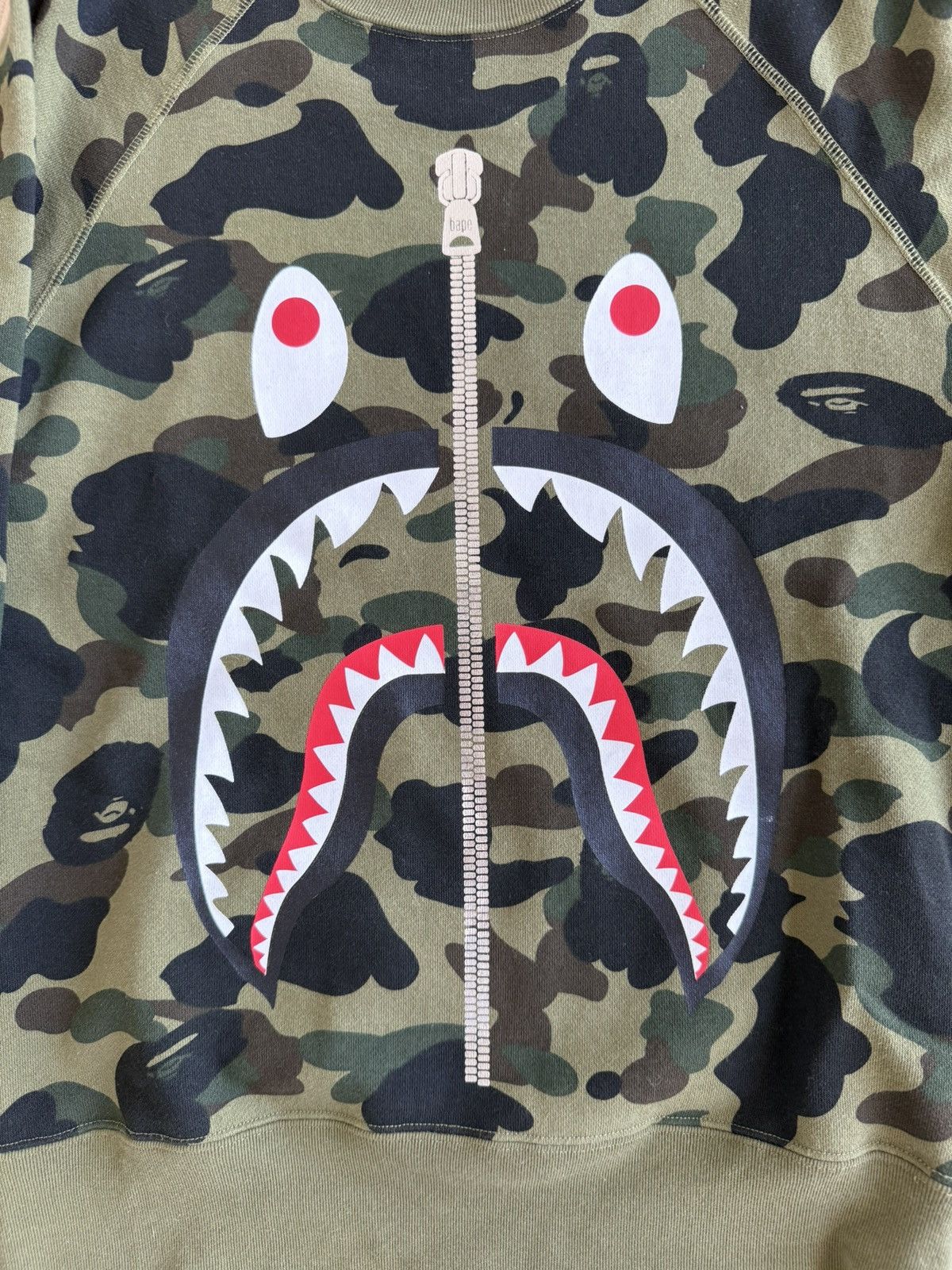 Bape BAPE 1st Camo Metal Zip Shark Crewneck Size US S / EU 44-46 / 1 - 2 Thumbnail