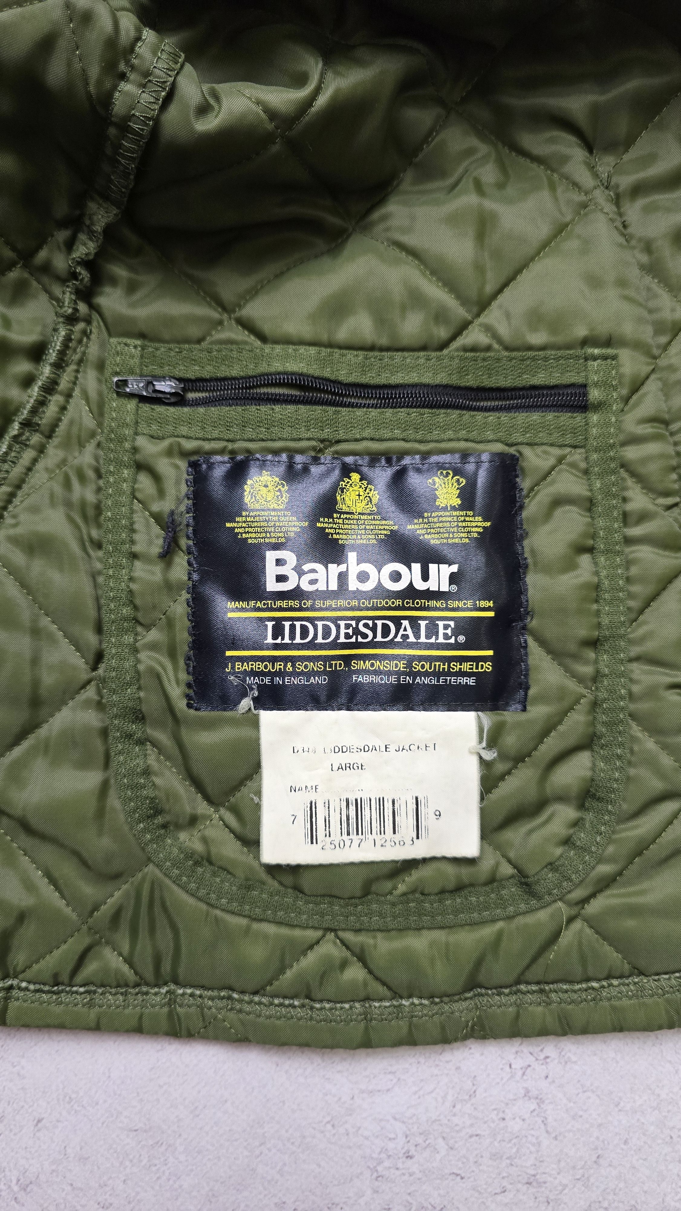 Barbour Liddesdale Quilted Jacket Olive Corduroy Collar Heritage Size US L / EU 52-54 / 3 - 20 Thumbnail