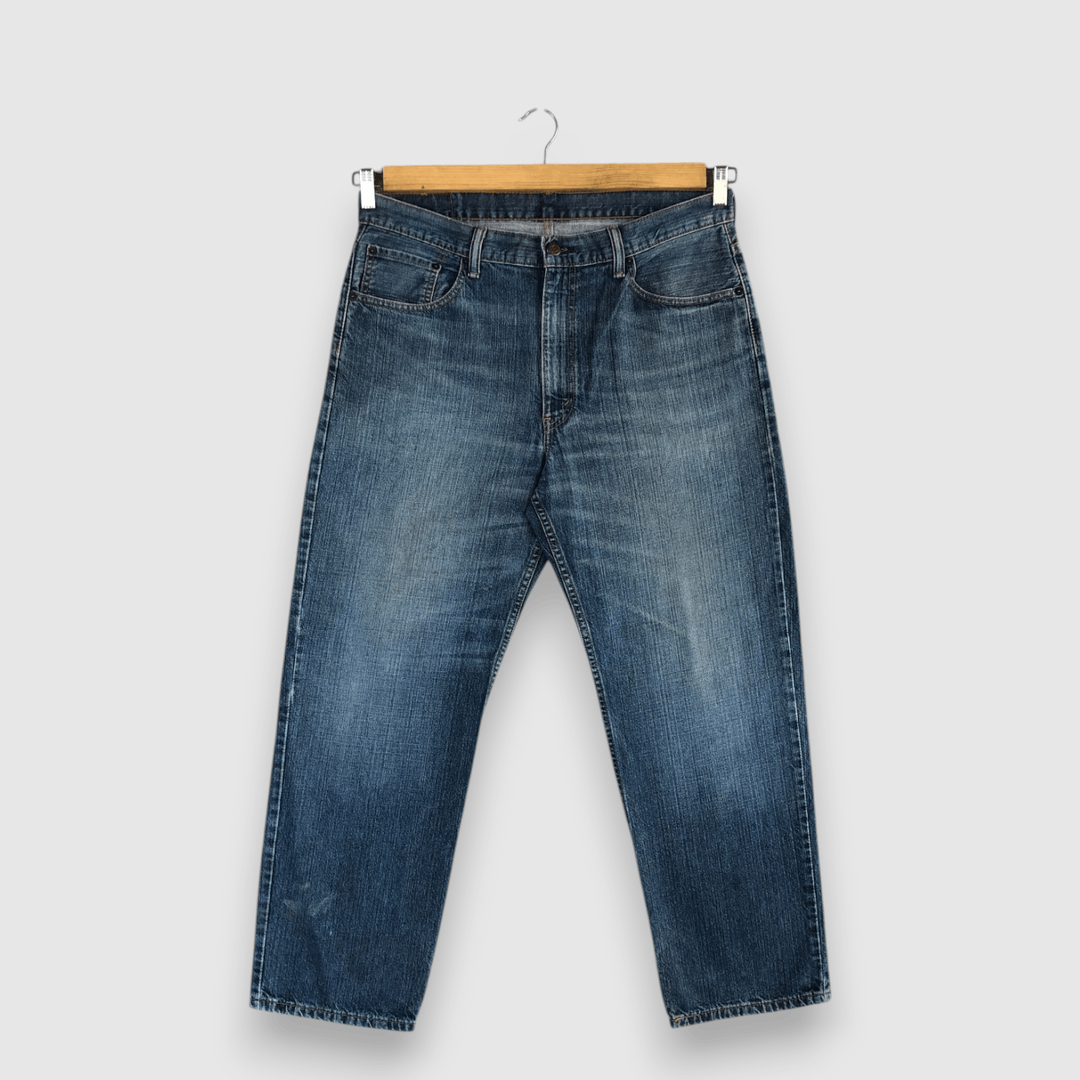 Levi's Vintage Levis Light Wash Jeans Levi's 550 Faded Baggy Denim Size US 36 / EU 52 - 1 Thumbnail