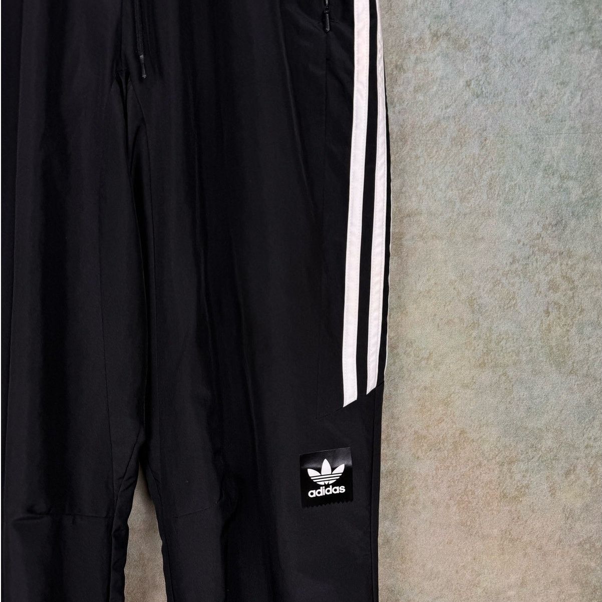 Adidas Adidas Track Jogger Pants Sz Small Black Striped Sportswear Size 25" / US 0 / IT 36 - 4 Thumbnail