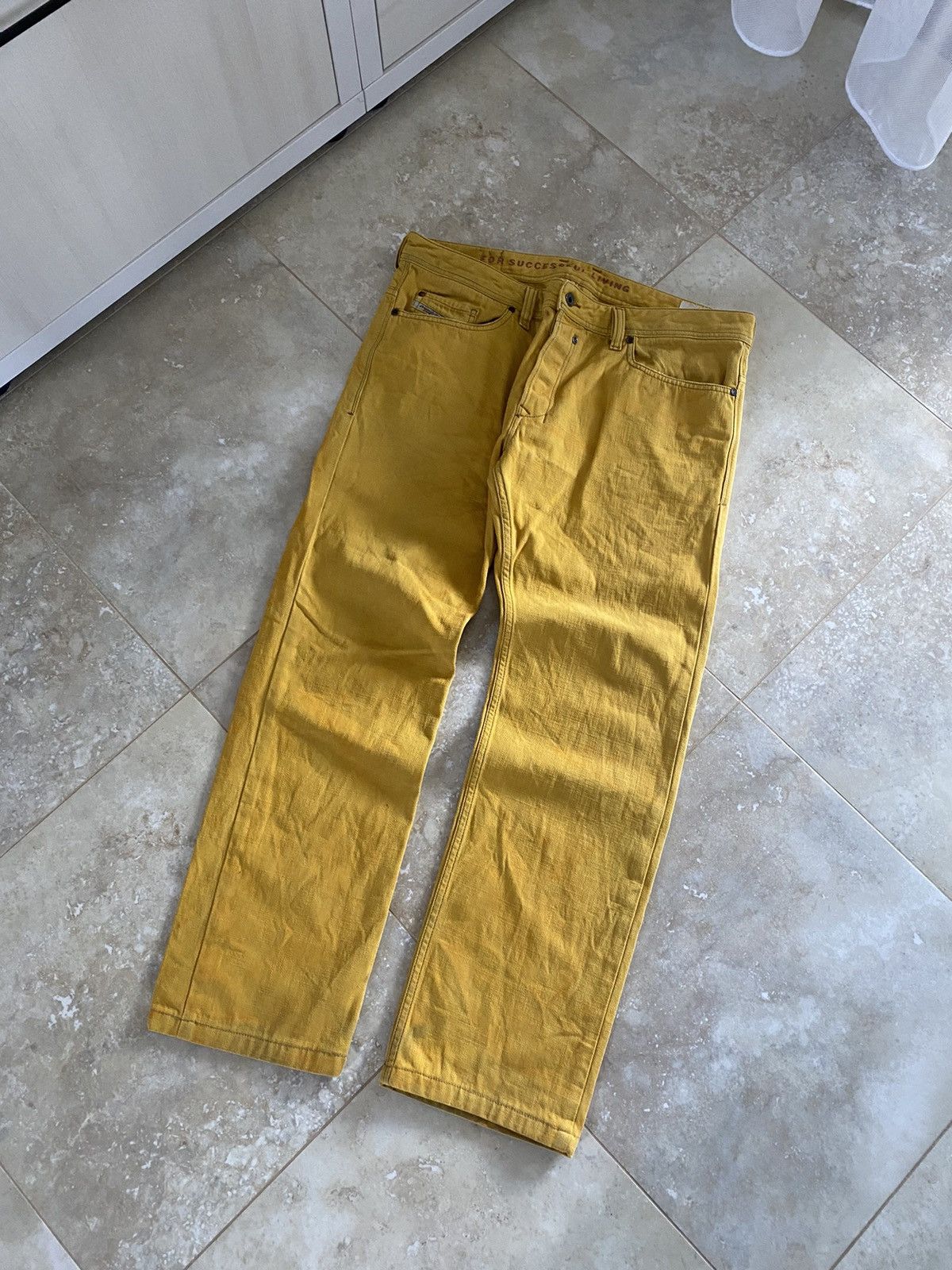 Diesel Vintage Diesel Yellow Jeans Flared Washed Limited Japanese Size US 36 / EU 52 - 6 Thumbnail