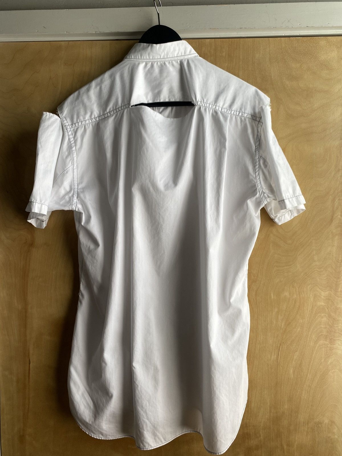 Comme des Garcons Commes Des Garcons Deconstructed Button Down SS17 Size US M / EU 48-50 / 2 - 5 Thumbnail
