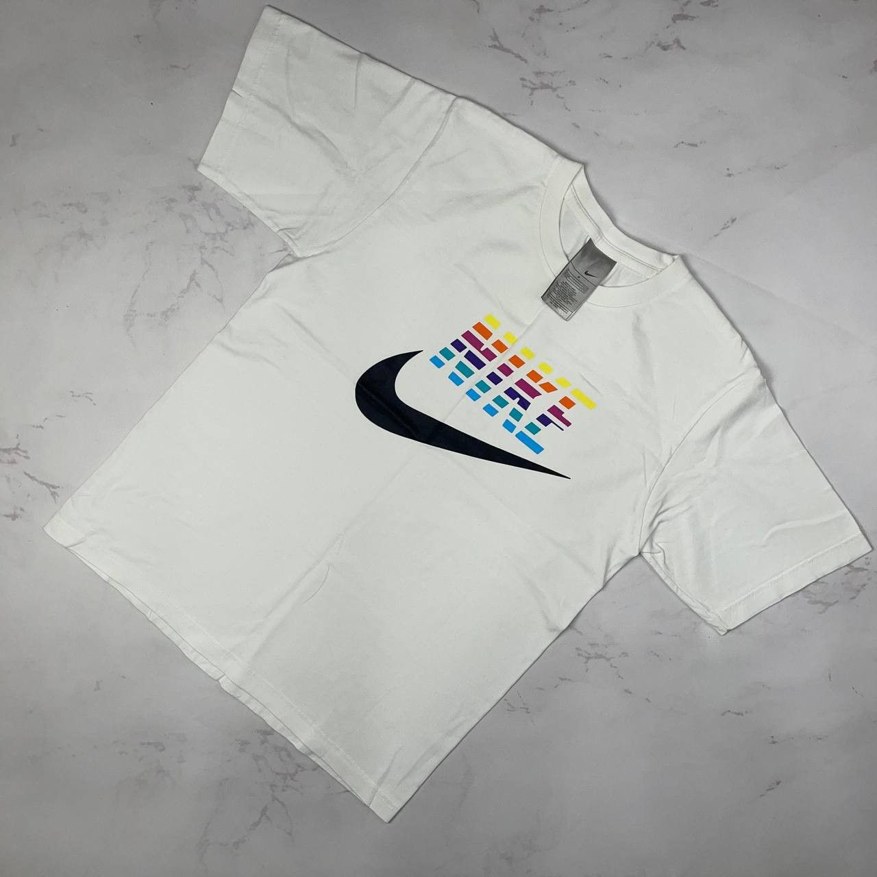 Nike Nike T-shirt Nsw Tee Big swoosh print y2k style streetwear S Size US S / EU 44-46 / 1 - 2 Thumbnail