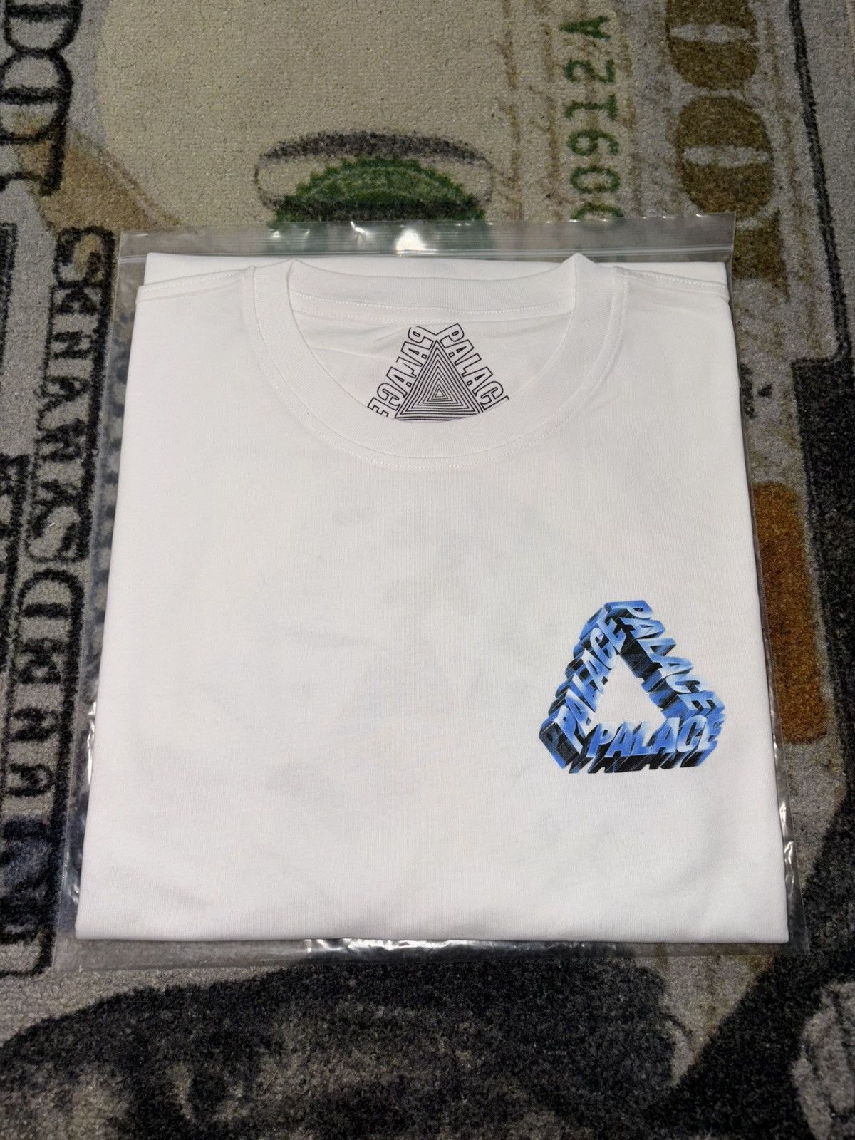 Palace Palace Polished P3 T-Shirt Size US XXL / EU 58 / 5 - 1 Thumbnail