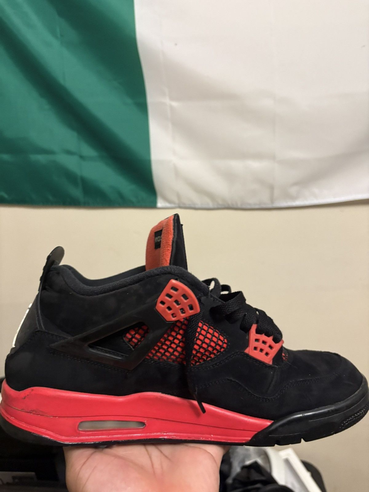Jordan Brand Jordan 4 Red Thunder Size US 13 / EU 46 - 7 Thumbnail