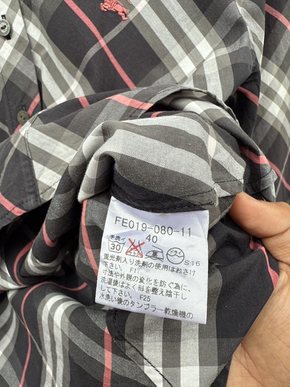 Burberry BURBERRY LONDON Nova Checkered Button Up Shirt Size S / US 4 / IT 40 - 5 Thumbnail