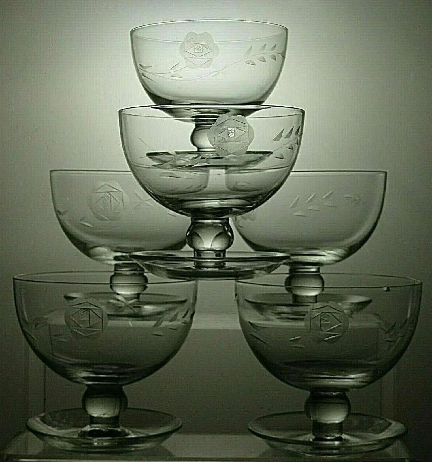 Other Etched Crystal Dessert Footed Bowl Ice Cream Dish Serving Size ONE SIZE - 2 Thumbnail