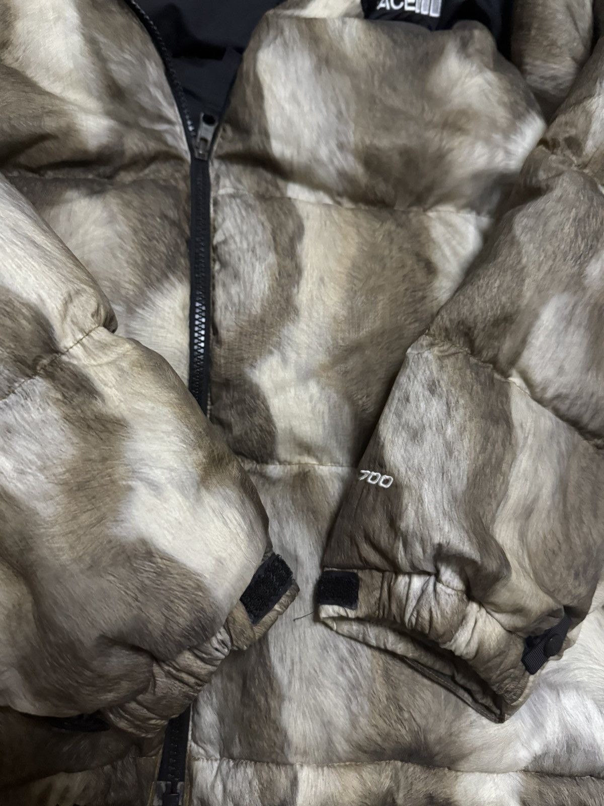 Supreme × The North Face Supreme tnf North face Fur print nuptse jacket Size US L / EU 52-54 / 3 - 7 Thumbnail