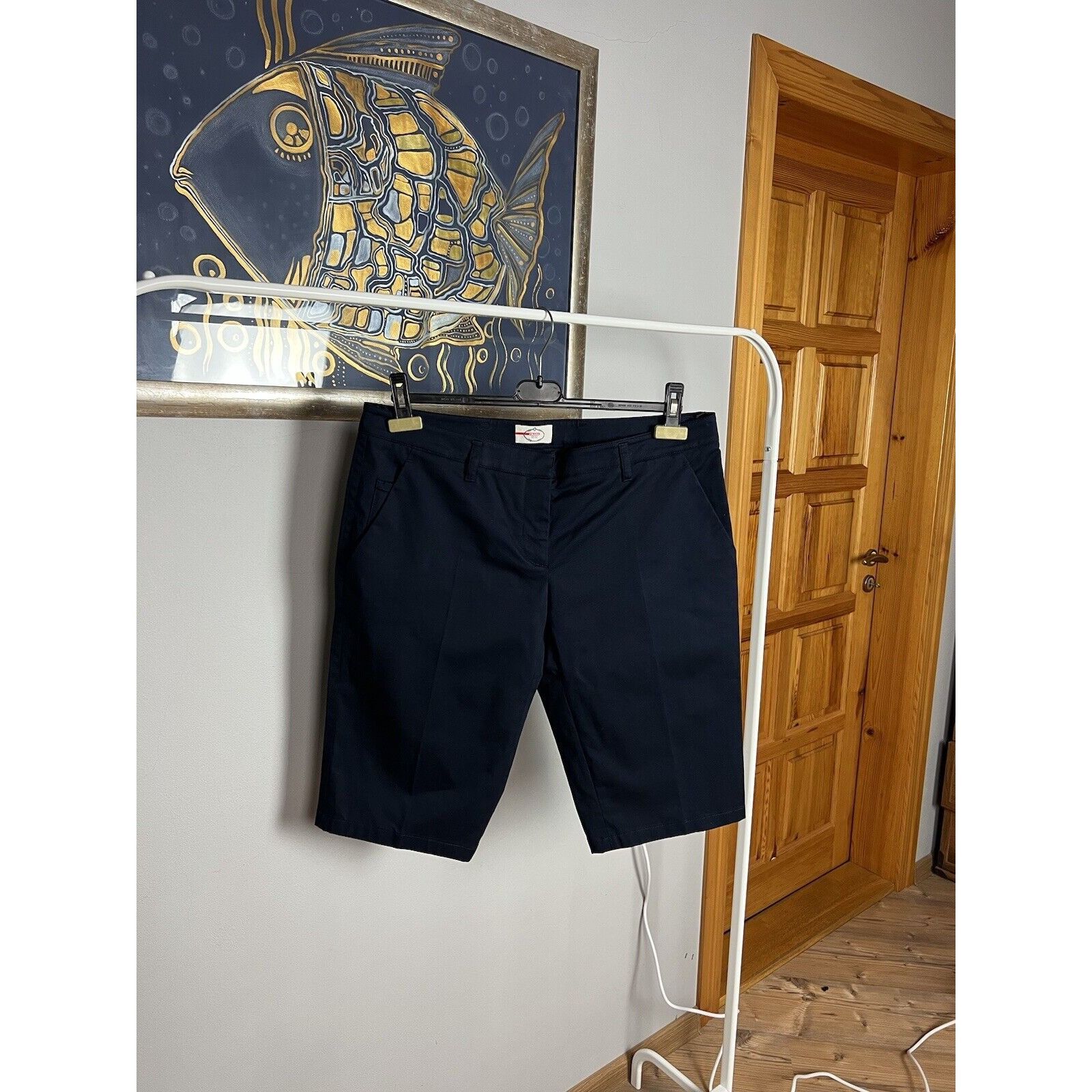 Prada MINT! Prada Red Tab Women`s Blue Straight Classic Shorts Siz Size 32" / US 10 / IT 46 - 4 Thumbnail