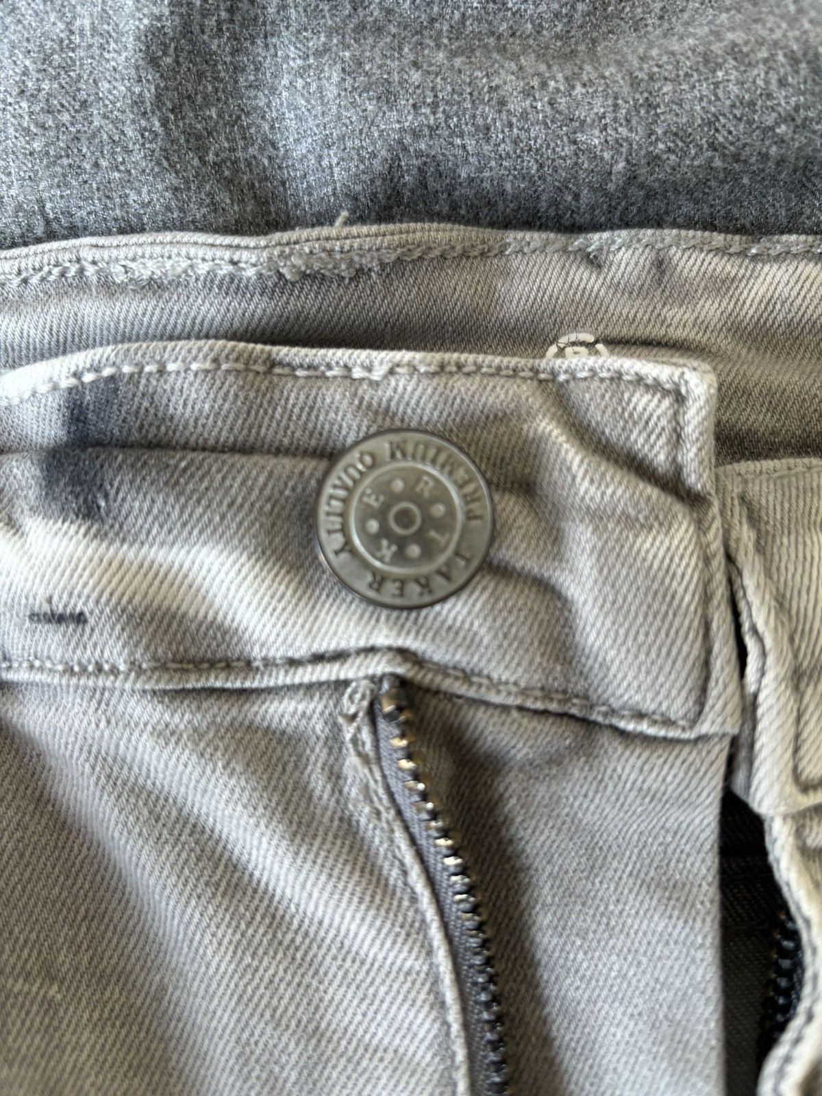 Designer Taker Continuous R&R Stacked Denim “Ice Gray” Size US 32 / EU 48 - 6 Thumbnail