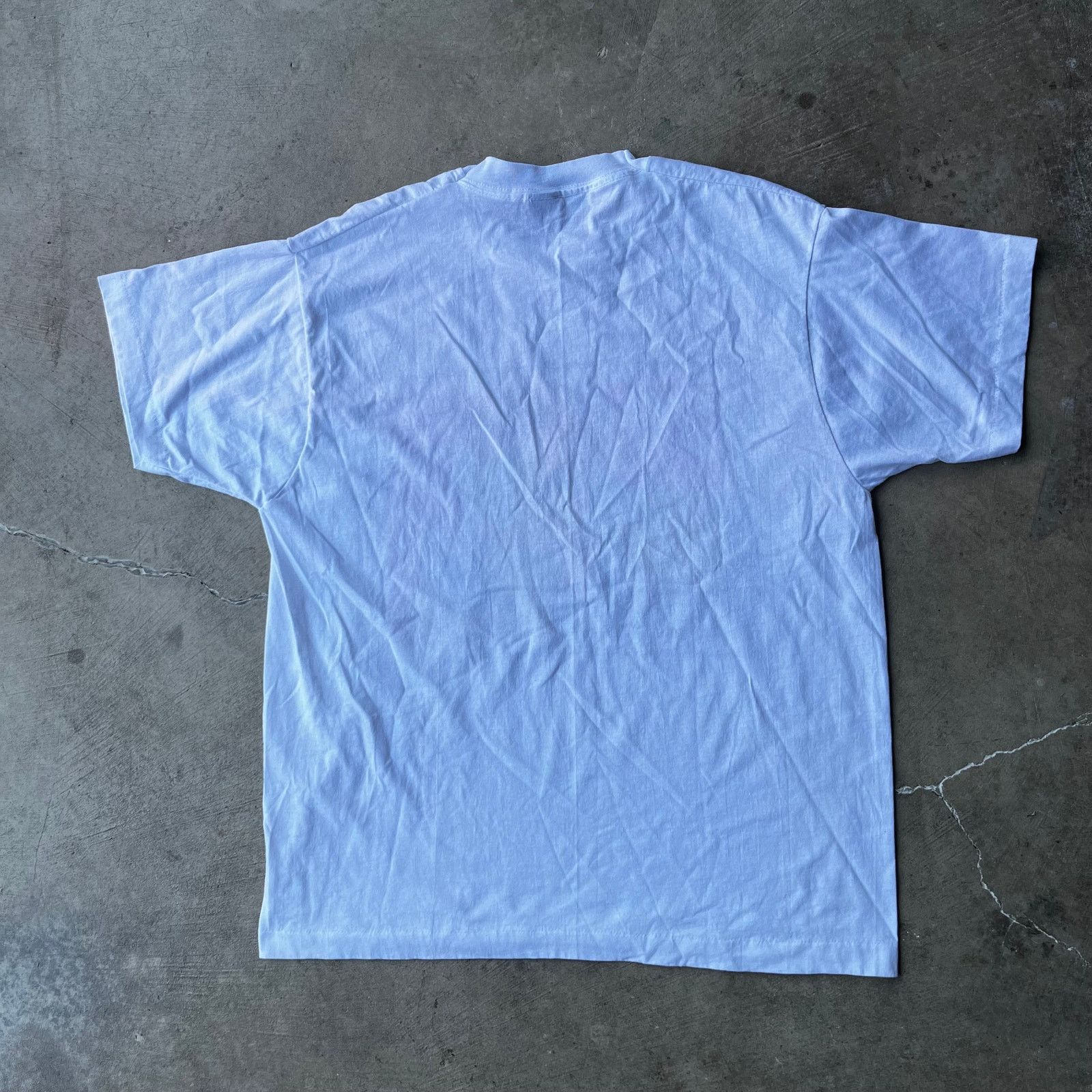 Vintage Vintage Elvis Presley Shirt Mens XL White Stamp Tee 90s USA Size US XL / EU 56 / 4 - 2 Thumbnail