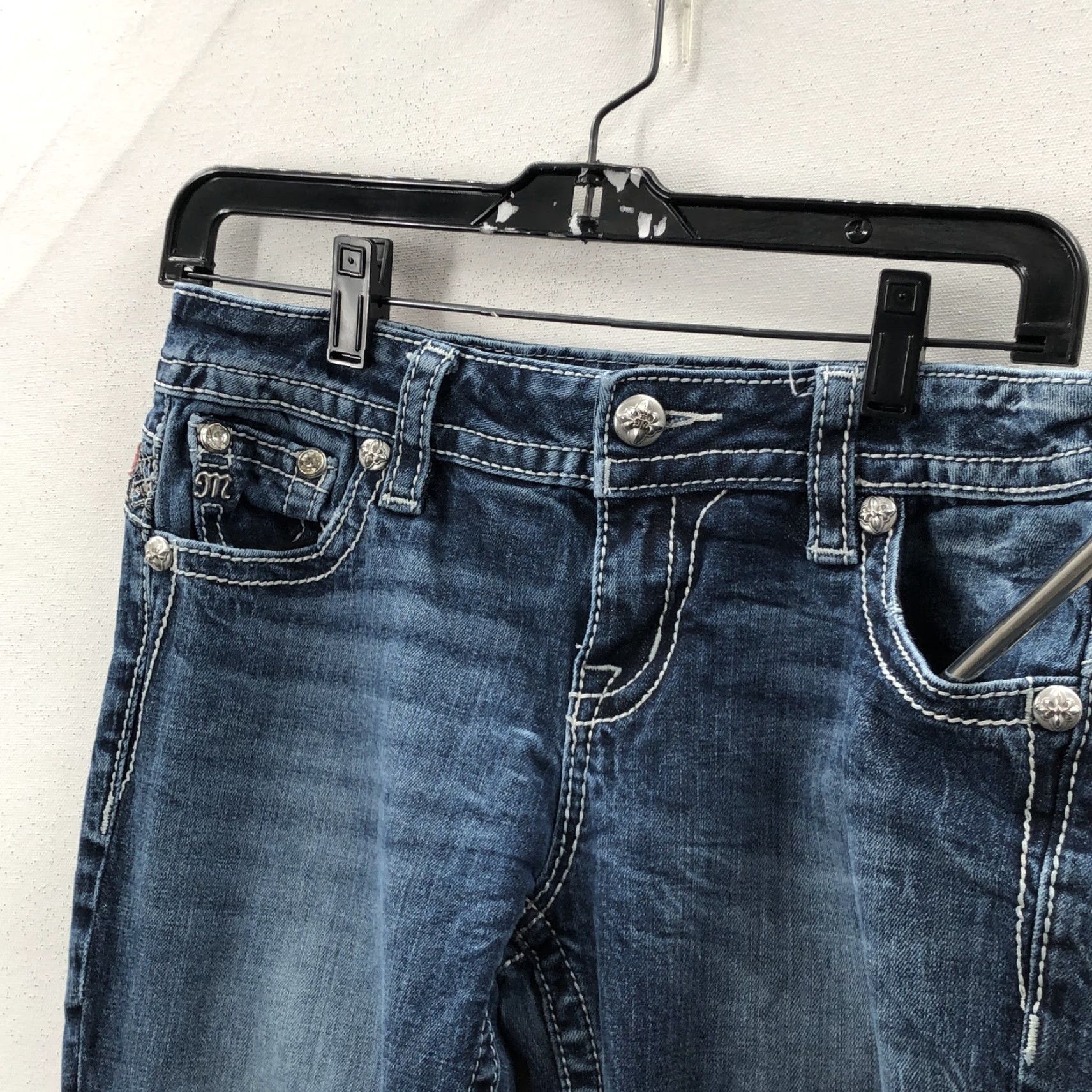 Miss Me Miss Me Jeans Bootcut Denim Women 26 Light/Medium Blue Relaxed Fit Inseam 33 in 5-Pocket Accents Button Belt Loops Mens Womens Girls Boys Size 26" / US 2 / IT 38 - 6 Thumbnail