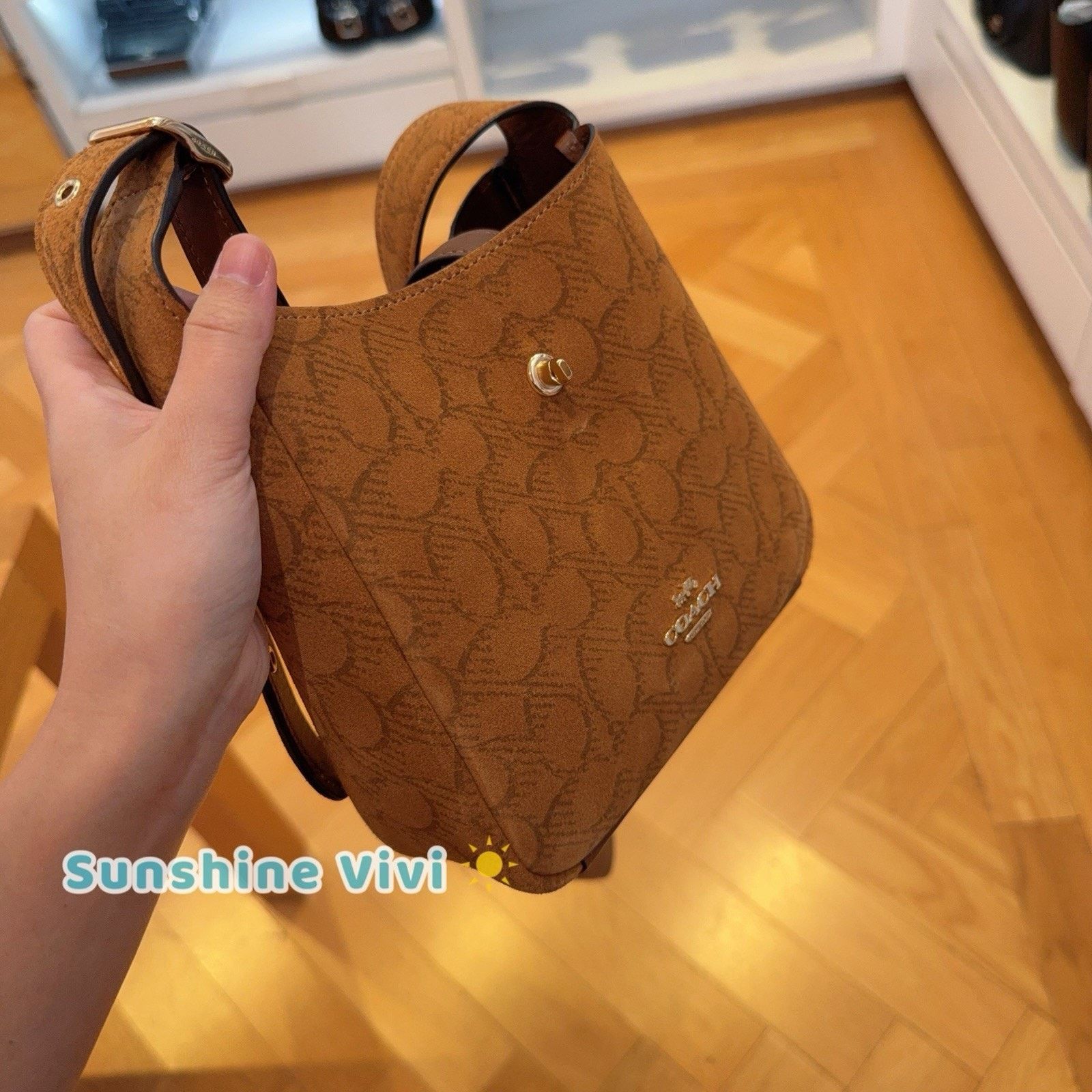 Coach NWT Coach Hadley Mini Crossbody Bag CCE16, suede/Im/Caramel Size ONE SIZE - 3 Thumbnail