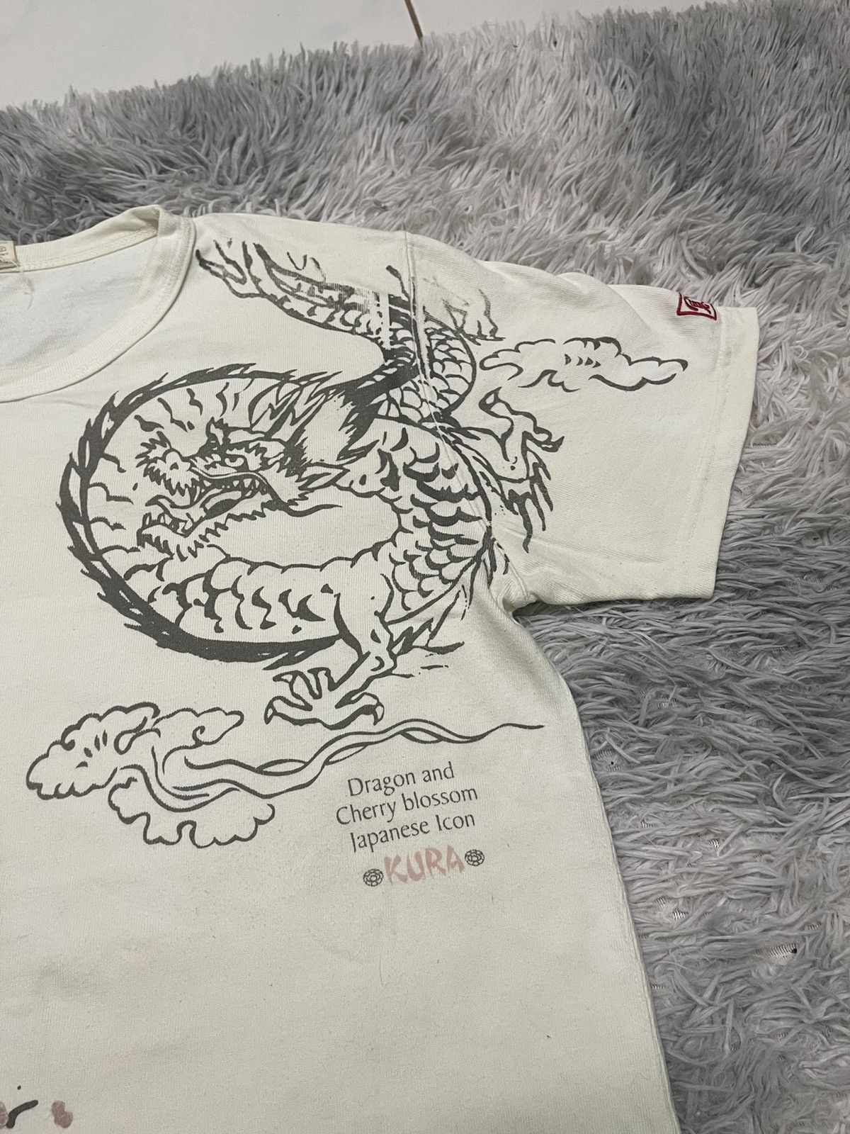 Eternal 2000s KURA BY ETERNAL DRAGON SHIRT RARE DESIGN Size US L / EU 52-54 / 3 - 7 Thumbnail