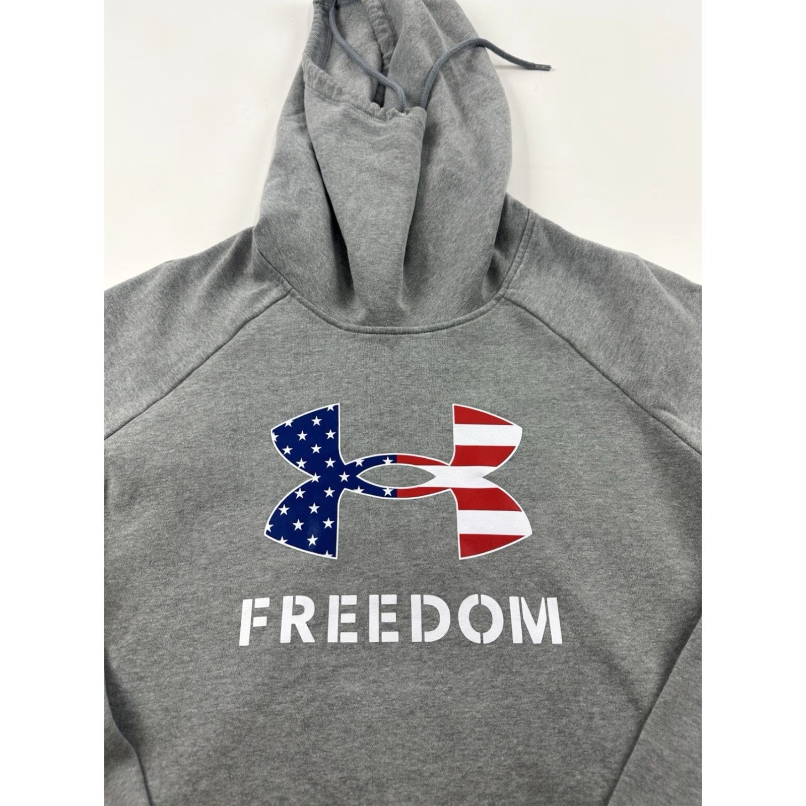 Under Armour Under Armour Hoodie Sweatshirt Womens L Gray Logo Pullover Knit Regular All Seasons Casual Sports Size L / US 10 / IT 46 - 2 Thumbnail