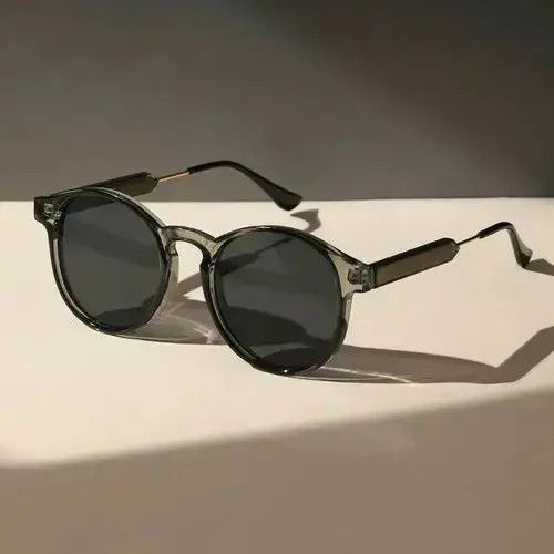 Vintage Big Retro Sunglasses 2024 Size ONE SIZE - 4 Thumbnail