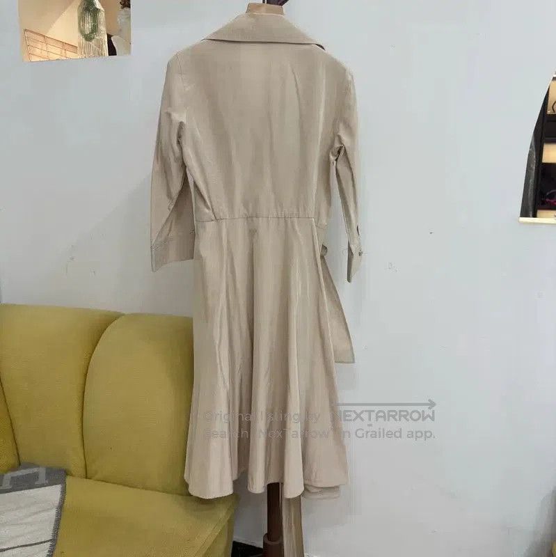 Max Mara MaxMara Beige Silk Blend Trench Coat . Size S / US 4 / IT 40 - 2 Thumbnail