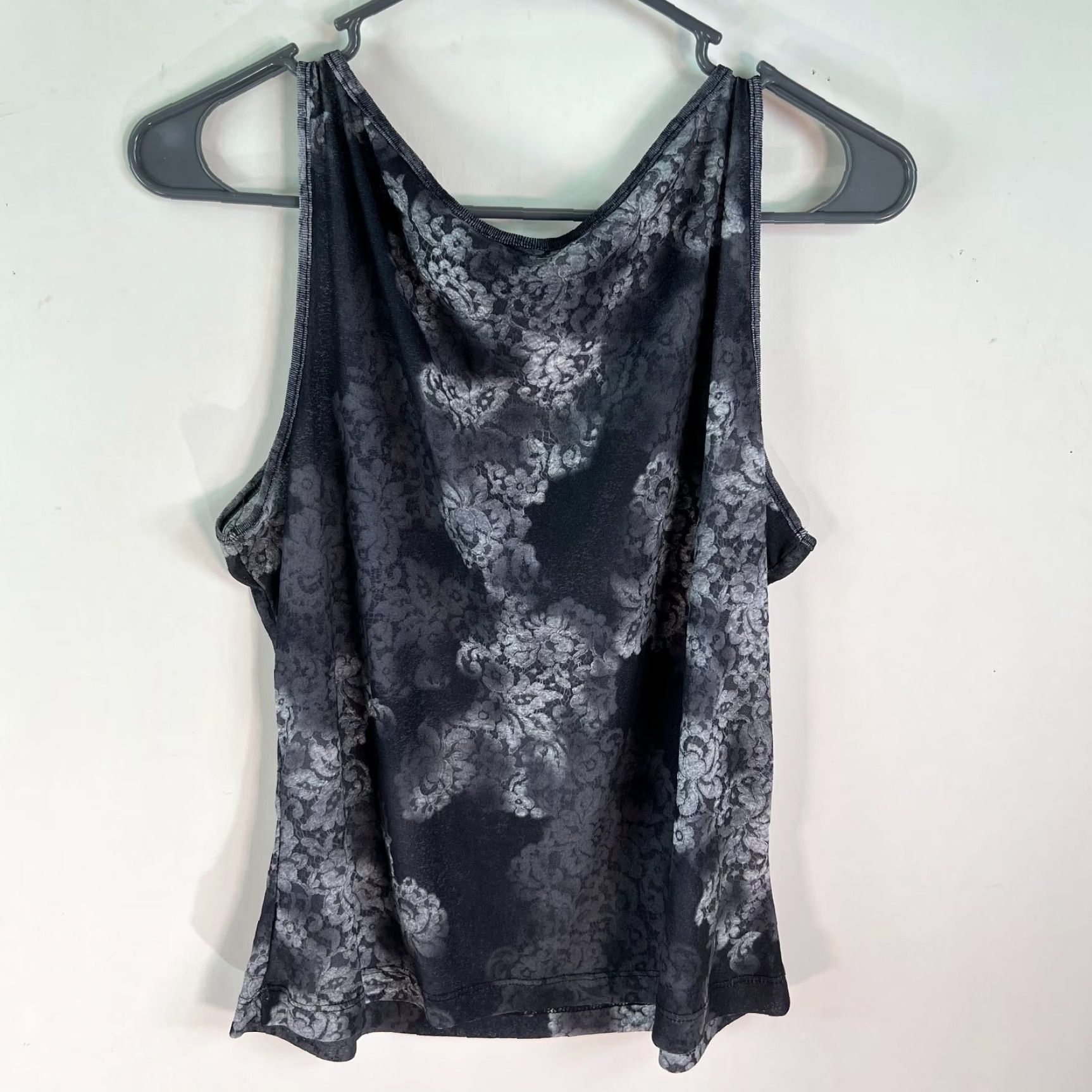 Vintage Xhilaration Womens Sleeveless Tank Top Floral Gray XL Pullover Round Neck Casual Shirt Size XL / US 12-14 / IT 48-50 - 2 Thumbnail