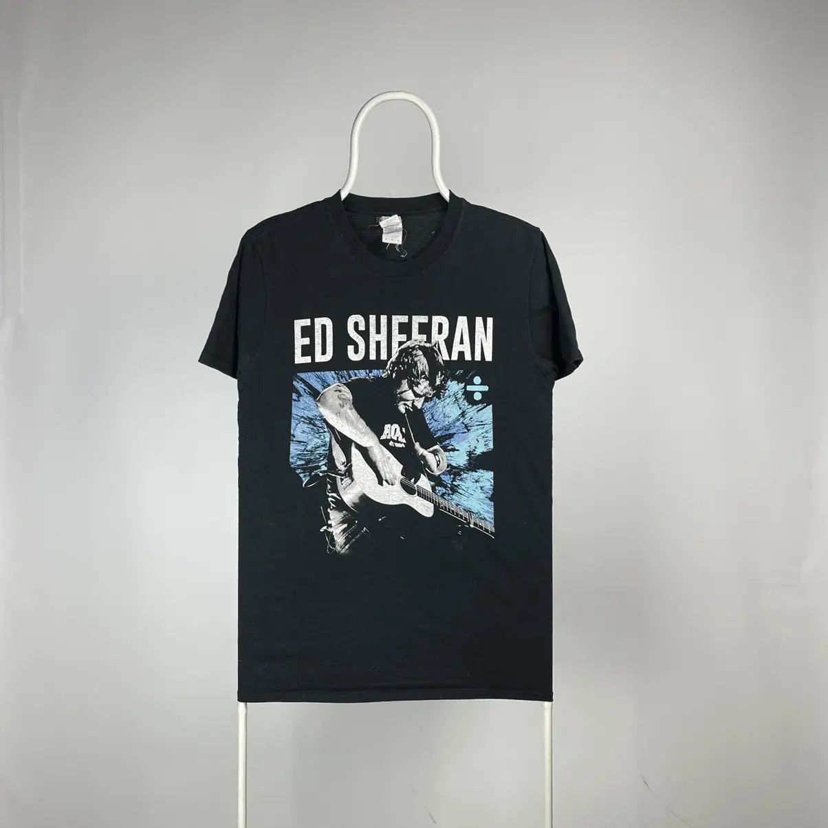 Band Tees Ed sheeran T-shirt rock band tee size Medium Size US M / EU 48-50 / 2 - 1 Thumbnail