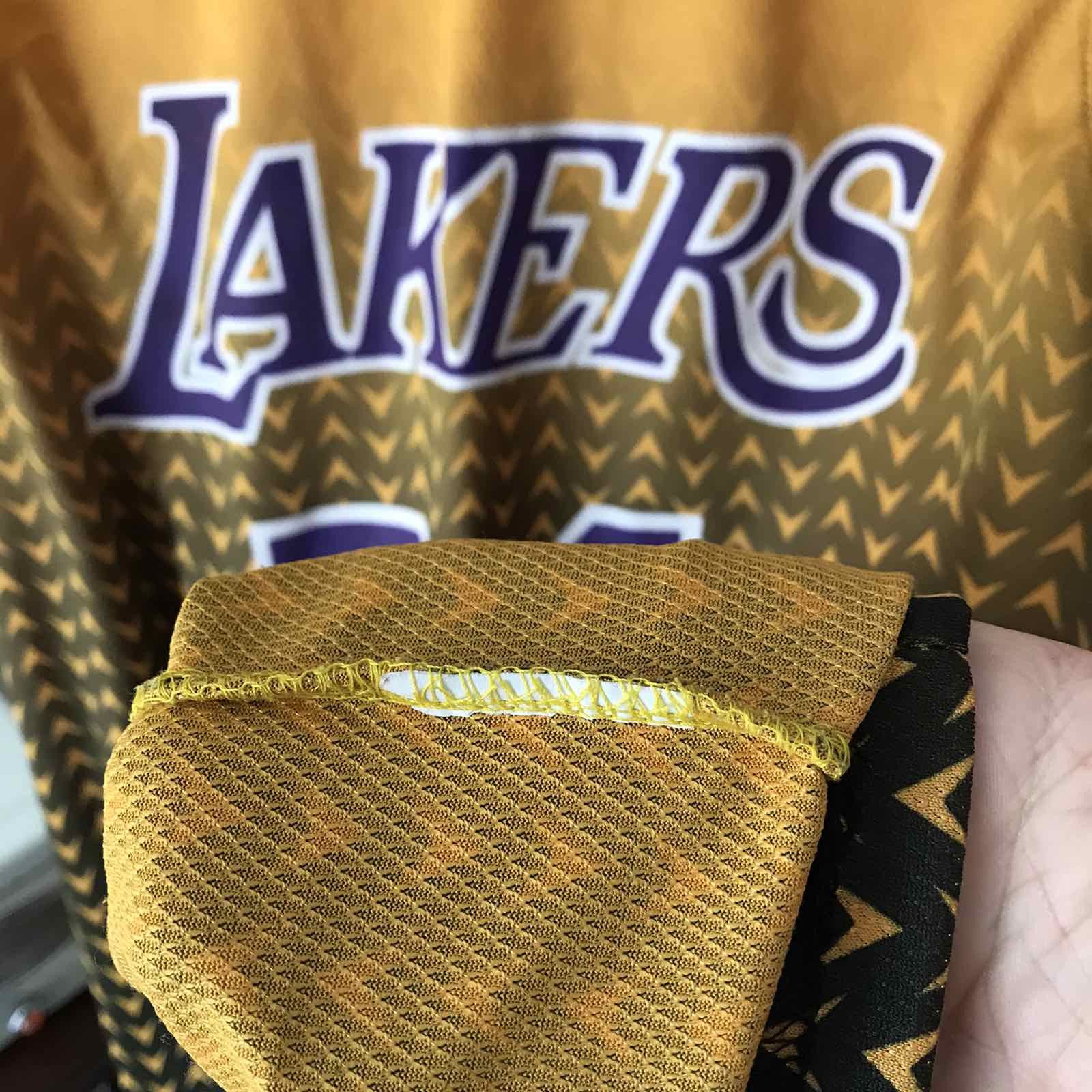 Vintage 90s Champion Los Angeles Lakers Kobe Bryant Jersey