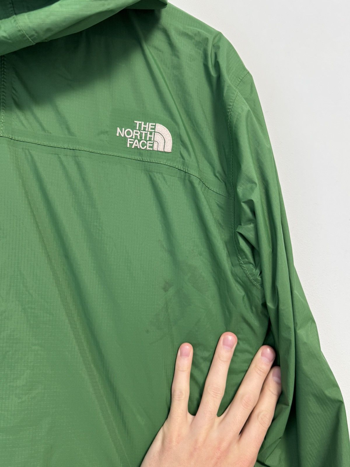 The North Face Vintage The North Face Raincoat Jacket Hyvent Outdoor Size US S / EU 44-46 / 1 - 17 Thumbnail