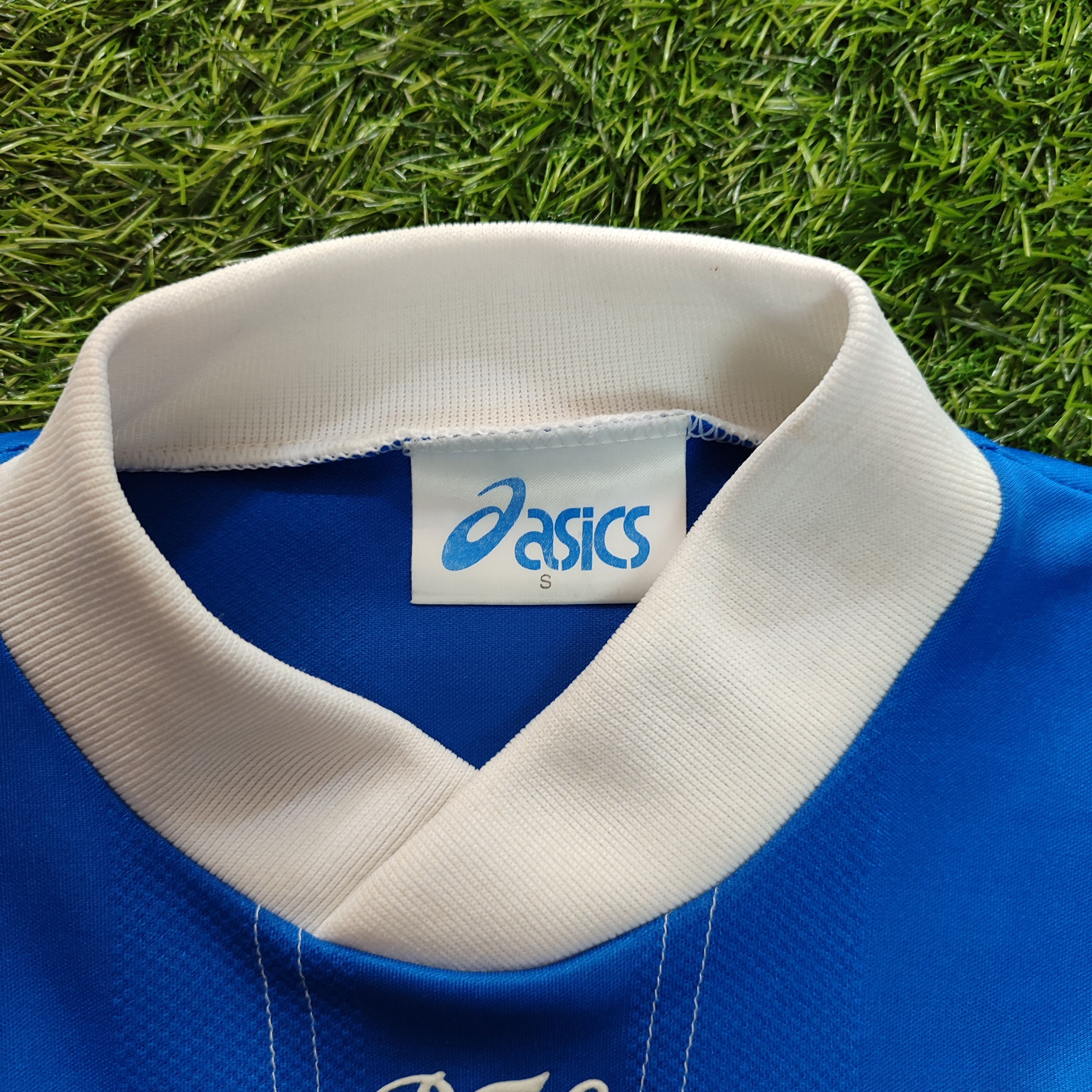 Asics × Vintage Asics Portsmouth home 1995-96 Soccer Jersey Size US S / EU 44-46 / 1 - 4 Thumbnail