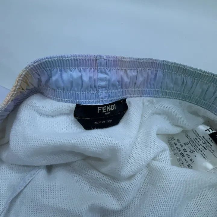 Fendi Fendi SS22 Logo Abstract Gradient Casual Shorts -2508 Size US 44 / EU 60 - 4 Thumbnail