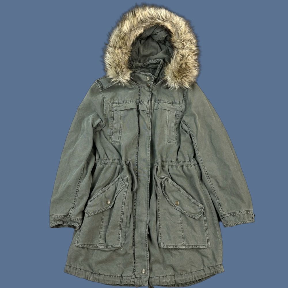 American Eagle Outfitters American Eagle Jacket Womens Medium Olive Hooded Fur Trim Utility Military Parka Size M / US 6-8 / IT 42-44 - 1 Thumbnail