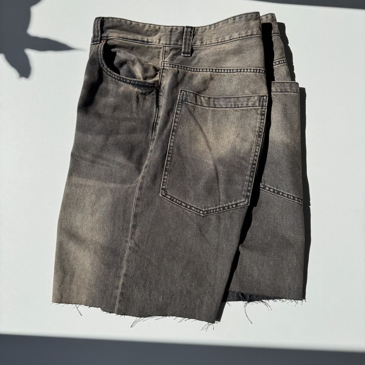 Acne Studios × Japanese Brand Washed and Faded Khaki Jorts Oversized baggy grunge Size US 35 - 8 Thumbnail