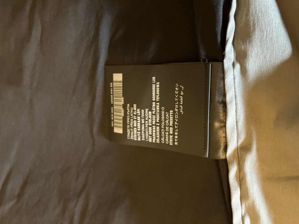 Prada 2018 PRADA Rubber Patch Logo Bowling Shirt Size US L / EU 52-54 / 3 - 10 Thumbnail