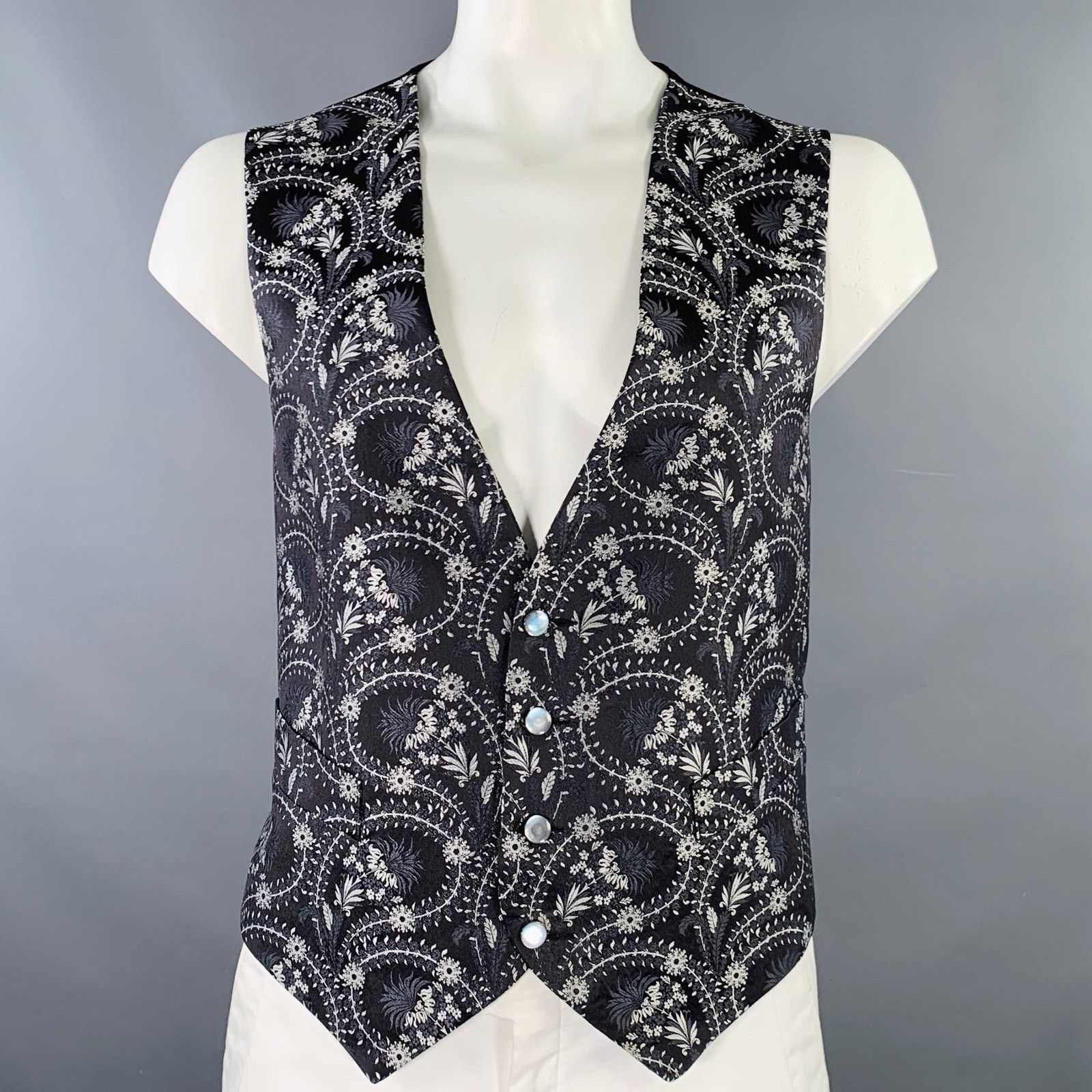 Other FAVOURBROOK 44 Black Grey Jacquard Silk Two Pockets Vest Size 44R - 1 Thumbnail