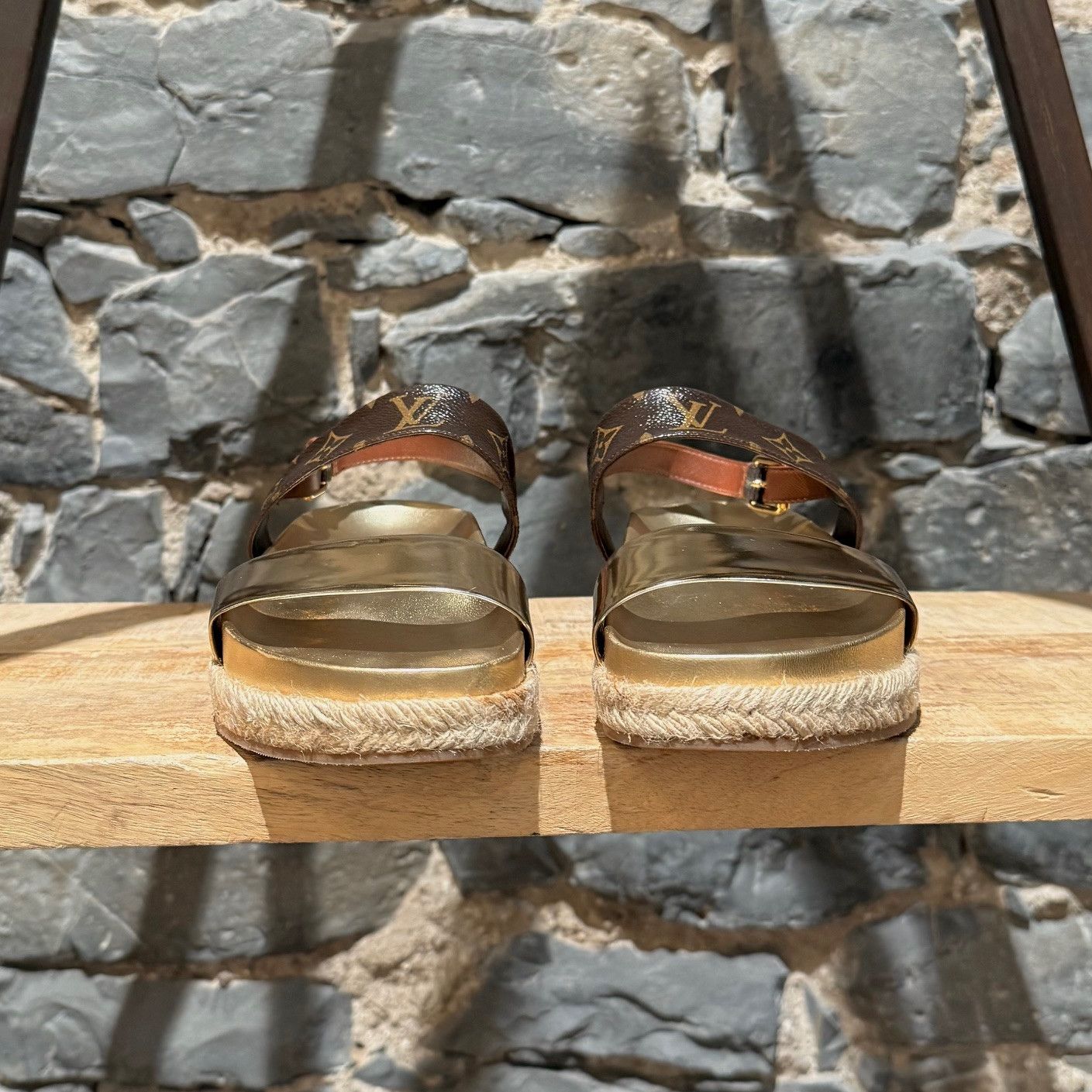 Louis Vuitton Louis Vuitton Metallic Gold Monogram Odyssey Sandals Size US 9 / IT 39 - 3 Thumbnail