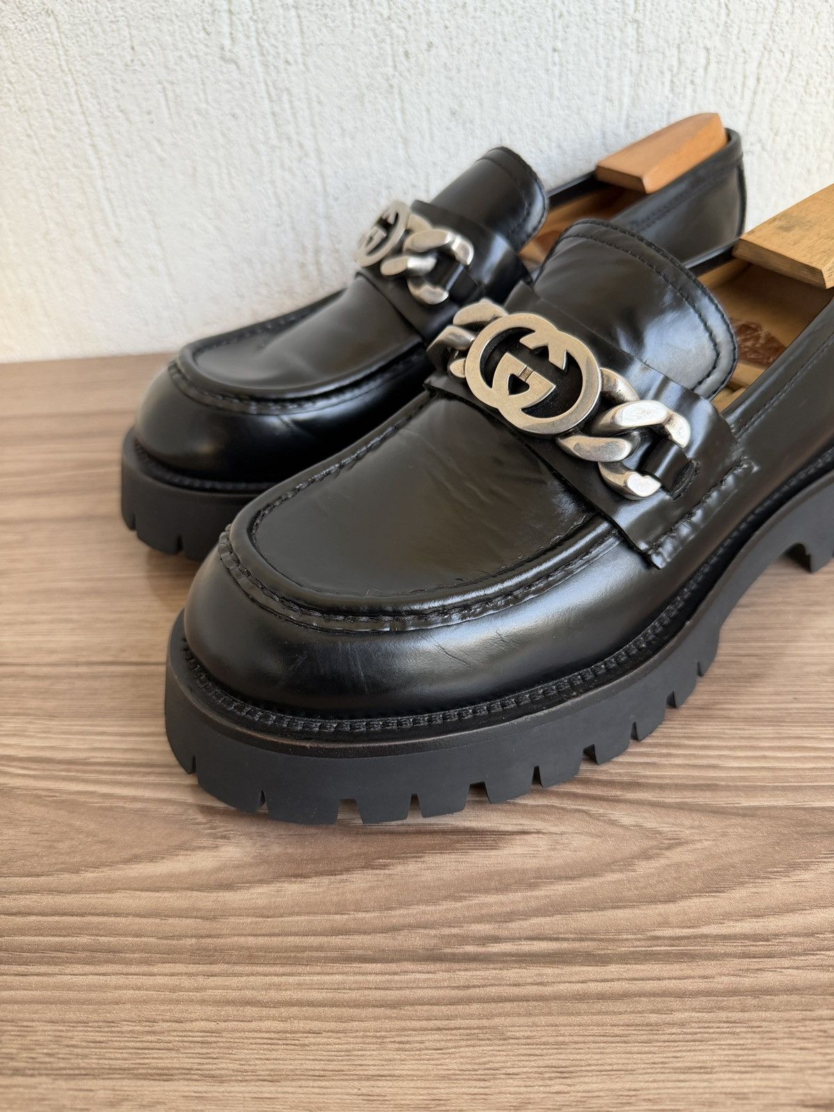 Gucci GG chain lug sole loafers Size US 8 / EU 41 - 2 Thumbnail