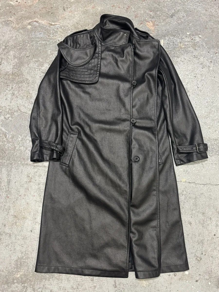 Balmain × Designer × Vintage 2000s Balmain Avant-Garde Black Vegan Leather Trench Coat Size US M / EU 48-50 / 2 - 8 Thumbnail