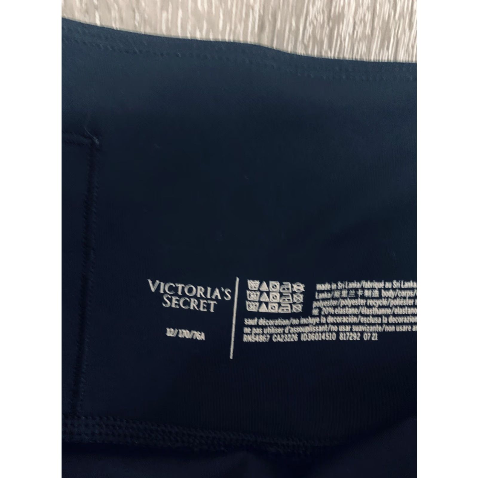 Victoria's Secret Victoria's Secret On Point Leggings Black 12 Womens Activewear Yoga Cross Training Gym Ankle Rise High Regular Color Black Size 34" / US 12 / IT 48 - 2 Thumbnail