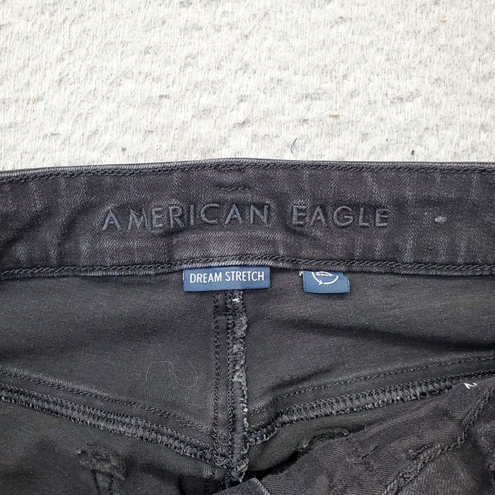 American Eagle Outfitters American Eagle Outfitters Jeans Women Size 12 Black Denim Dream Stretch Straight Leg Regular Rise Pockets Cotton Denim Stretch Size 34" / US 12 / IT 48 - 6 Thumbnail